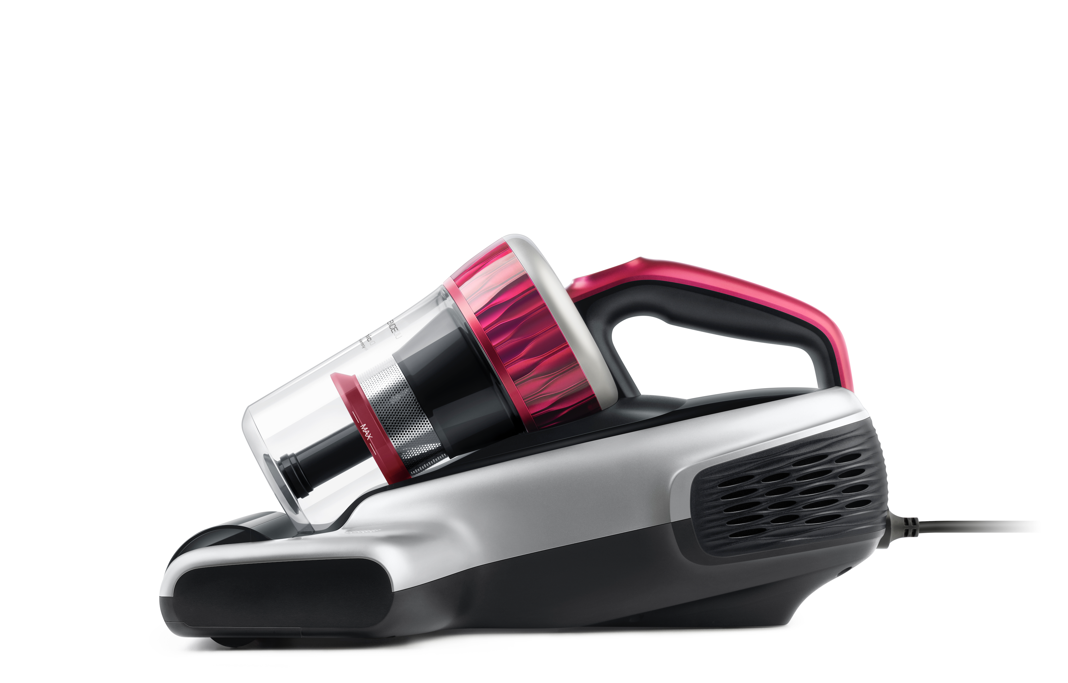 Un aspirapolvere portatile, argento e nero con un accento rosa, isolato su bianco.