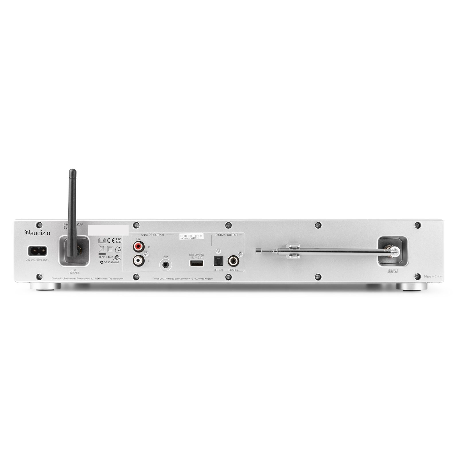 Receptor de audio plateado con antena y entradas, fondo blanco. Texto y logotipos visibles.