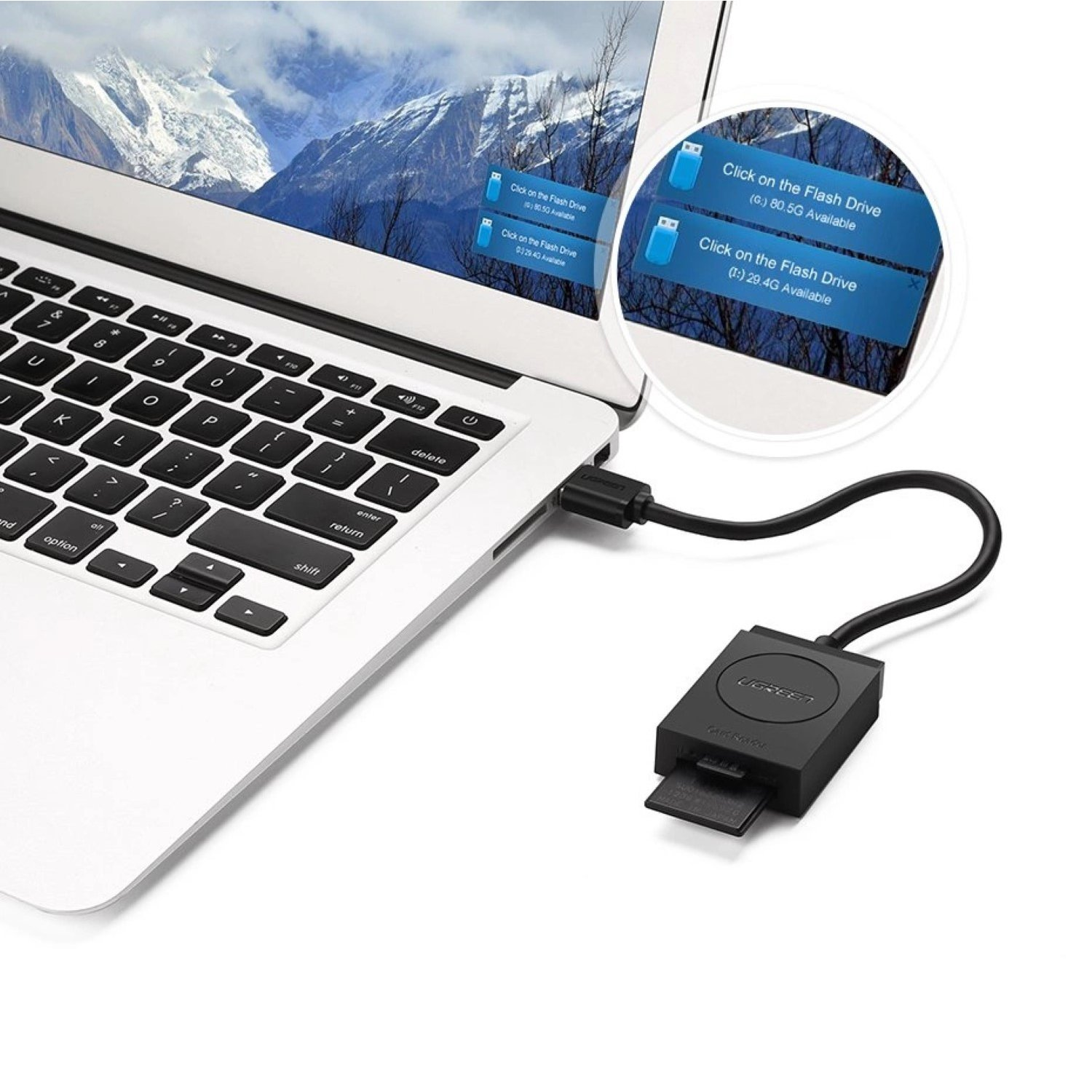 Laptop z podłączonym adapterem USB. Adapter jest podłączony do pendrive'a.