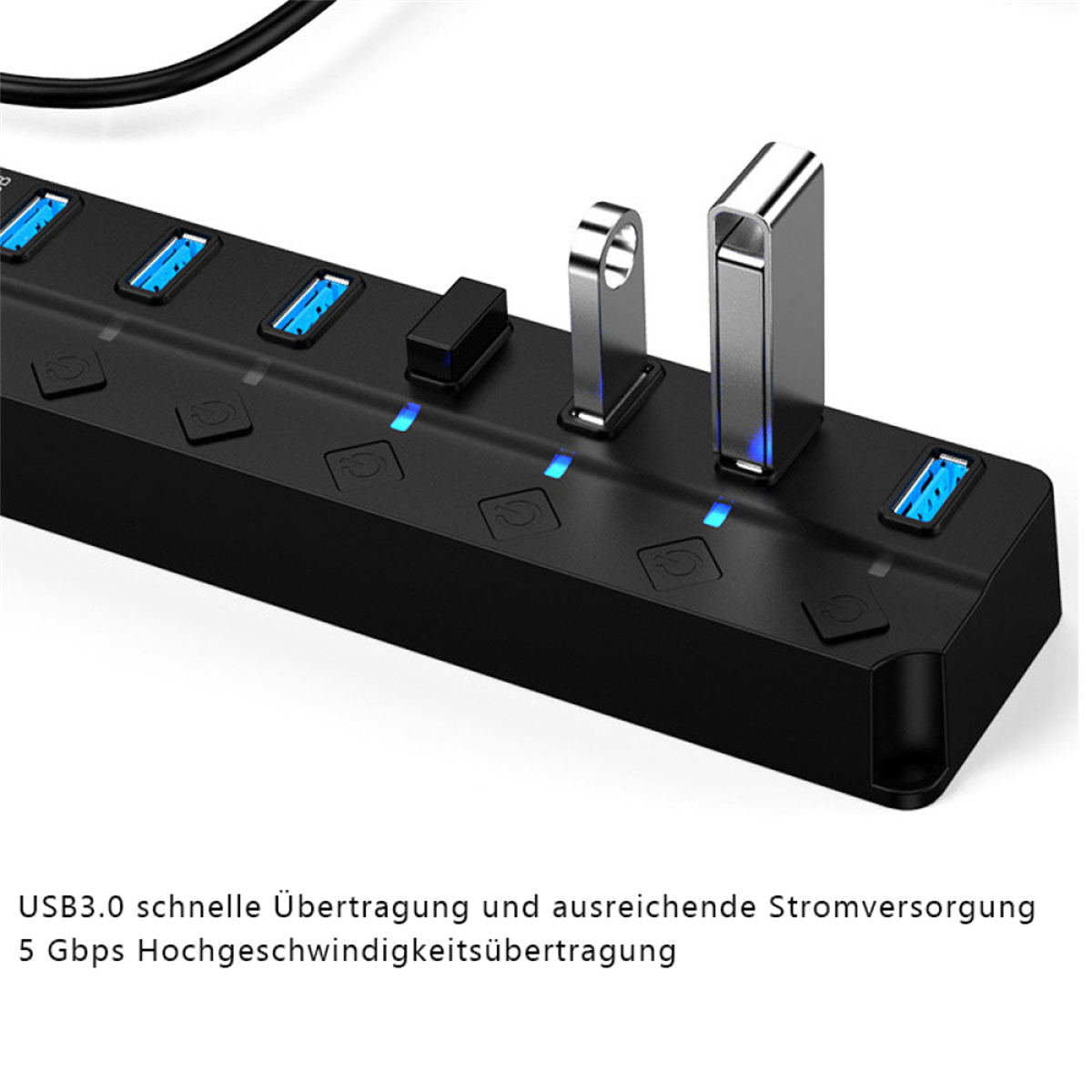 Ein schwarzer USB-Hub mit blau beleuchteten USB-Anschlüssen und zwei USB-Laufwerken.