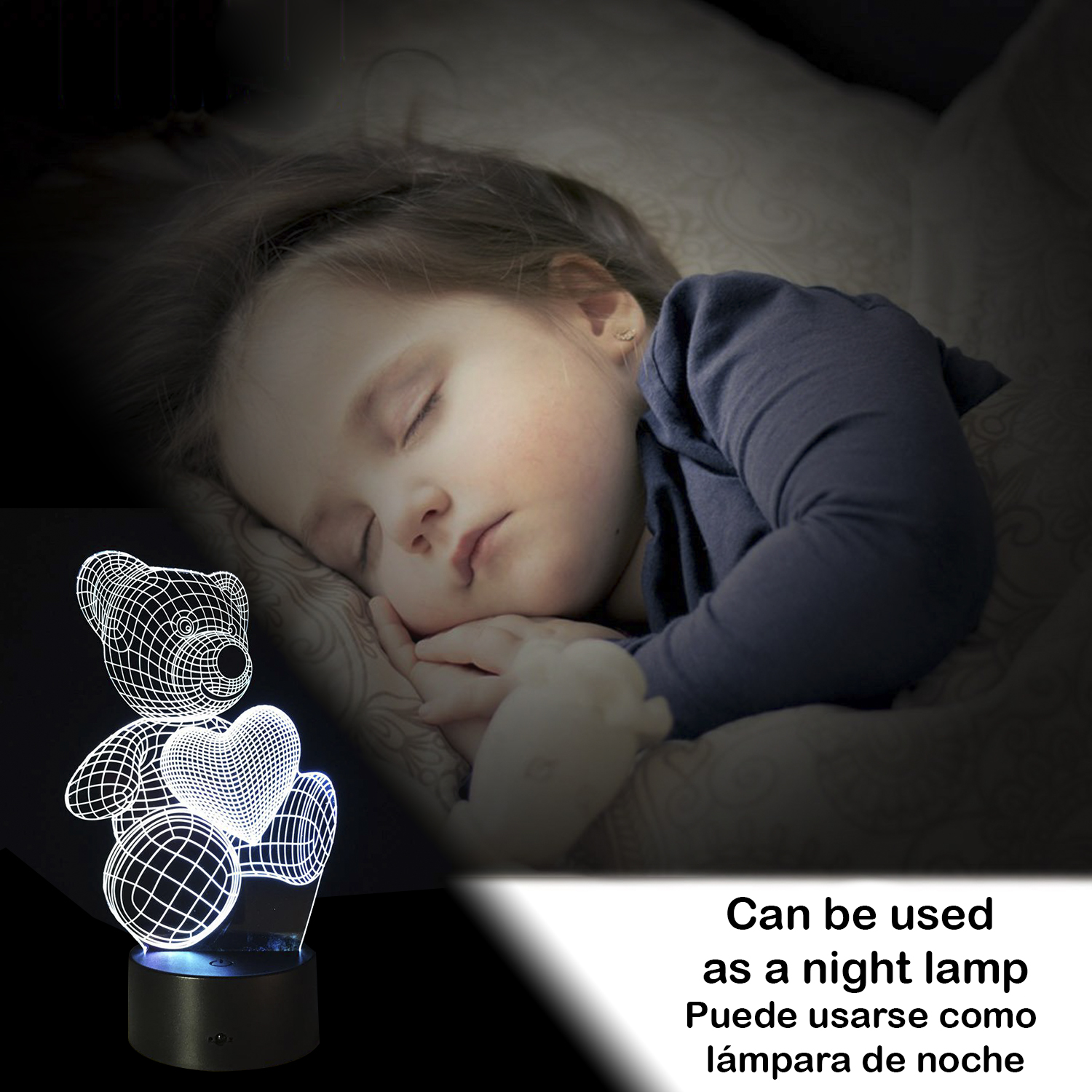 Una bambina che dorme accanto a una luce notturna a forma di orsacchiotto. L'orsacchiotto è luminoso e l'immagine è fioca.