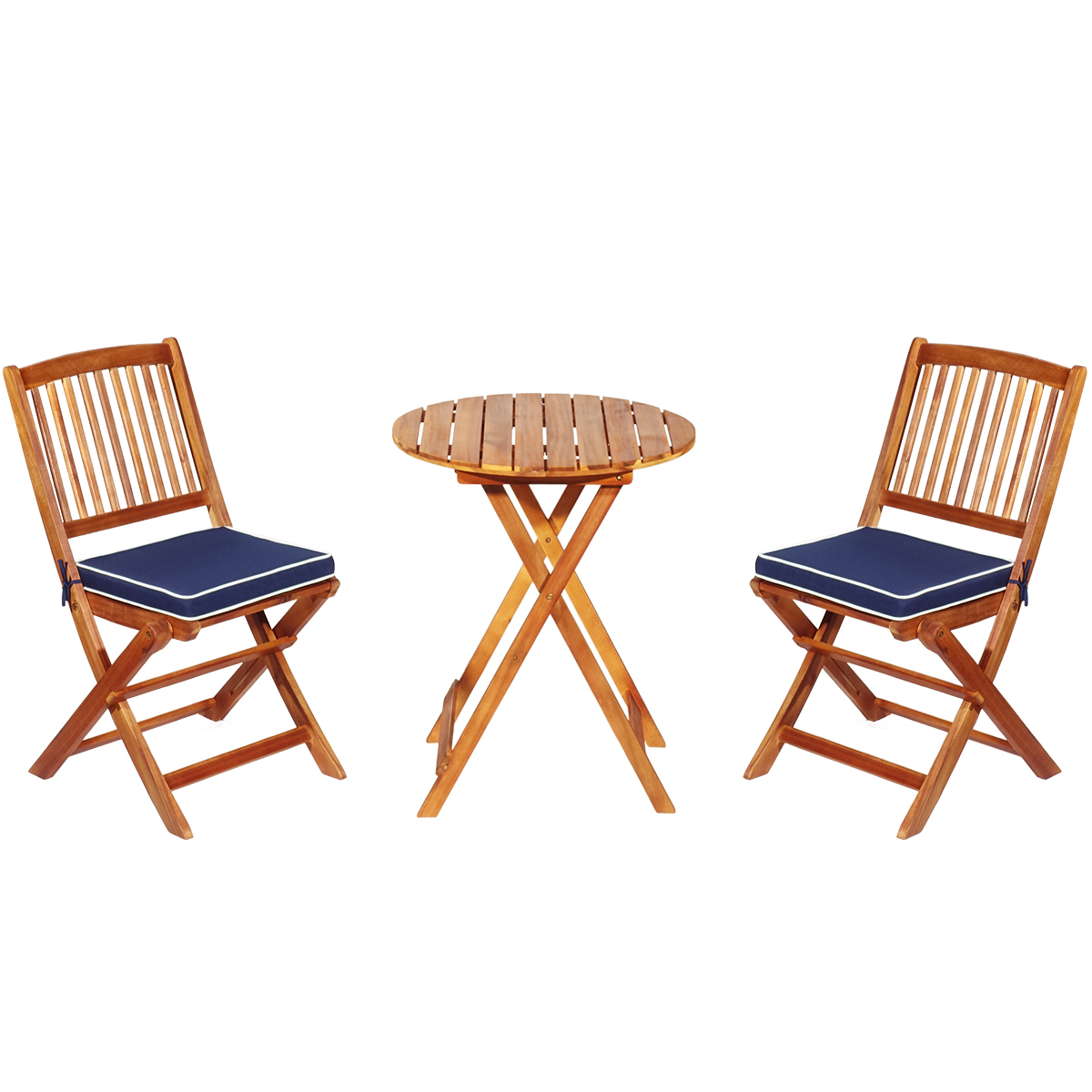Holz-Gartenmöbel-Set mit zwei Stühlen und einem runden Tisch, auf weißem Hintergrund.