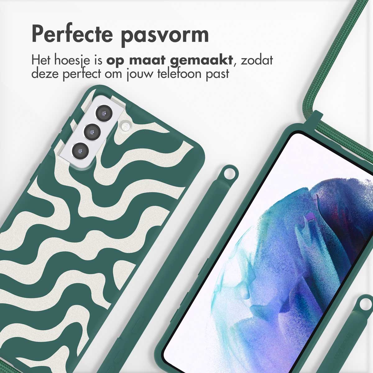 Twee telefoonhoesjes met een groen golfpatroon en een bijpassende telefoon. Tekst: Perfecte pasvorm.