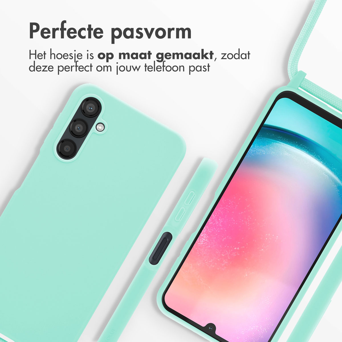Coque vert menthe sur téléphone. Gros plan. Coque sur téléphone avec lanière. Texte : Ajustement parfait.