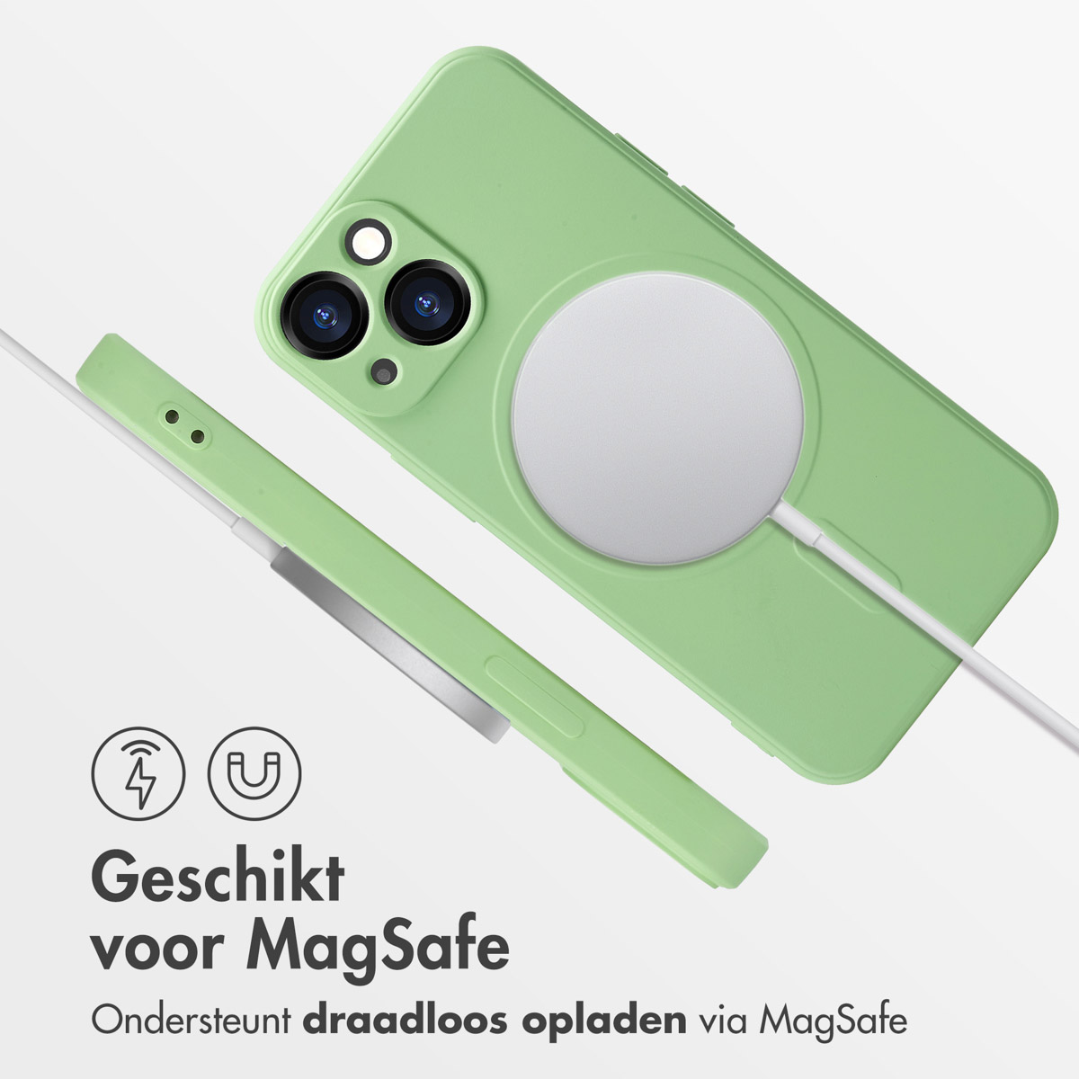 Coque verte avec chargeur MagSafe. Texte : Compatible MagSafe.
