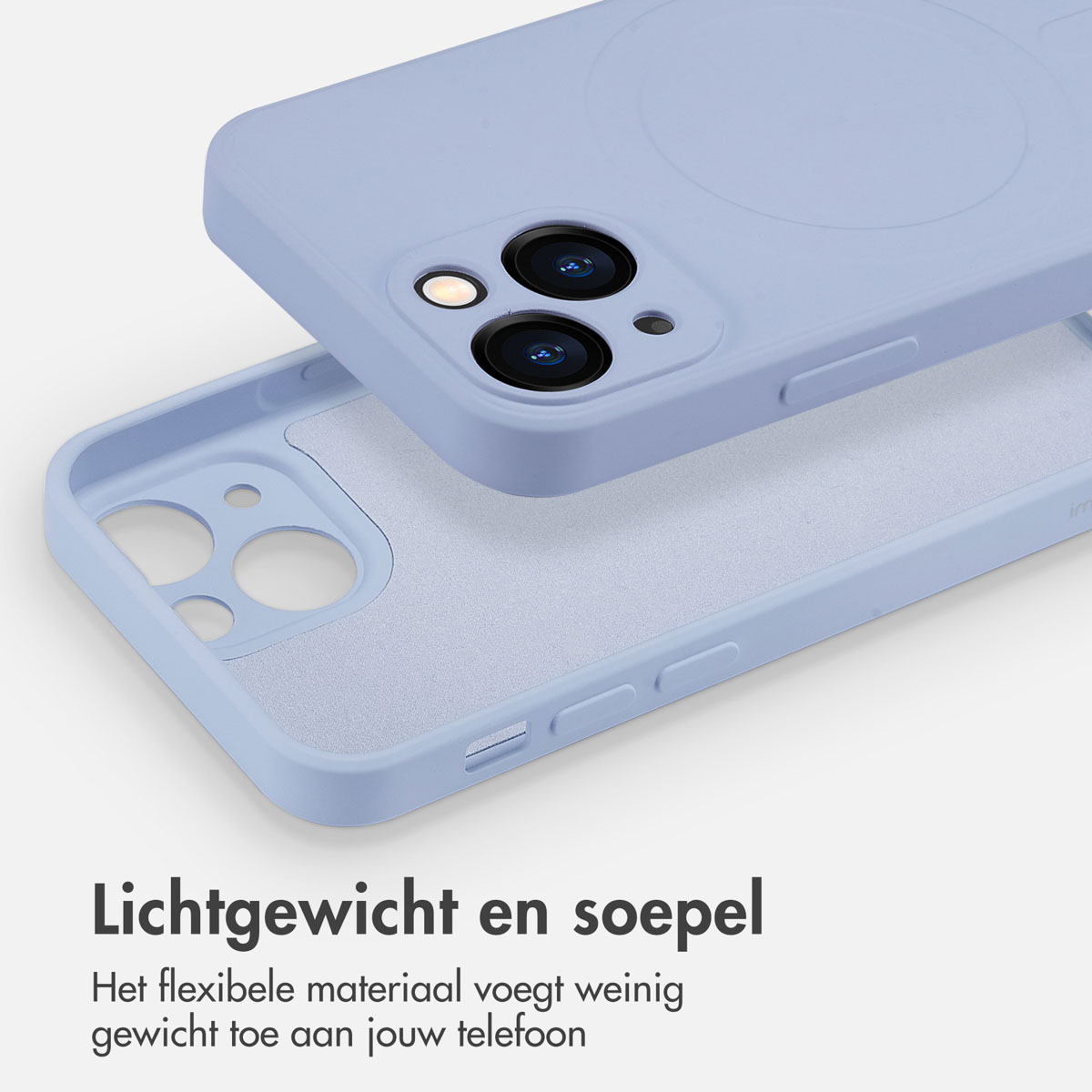 Lichtblauwe telefoonhoes open, de binnenkant tonend. De hoes ligt op een wit oppervlak. Tekst onderaan.
