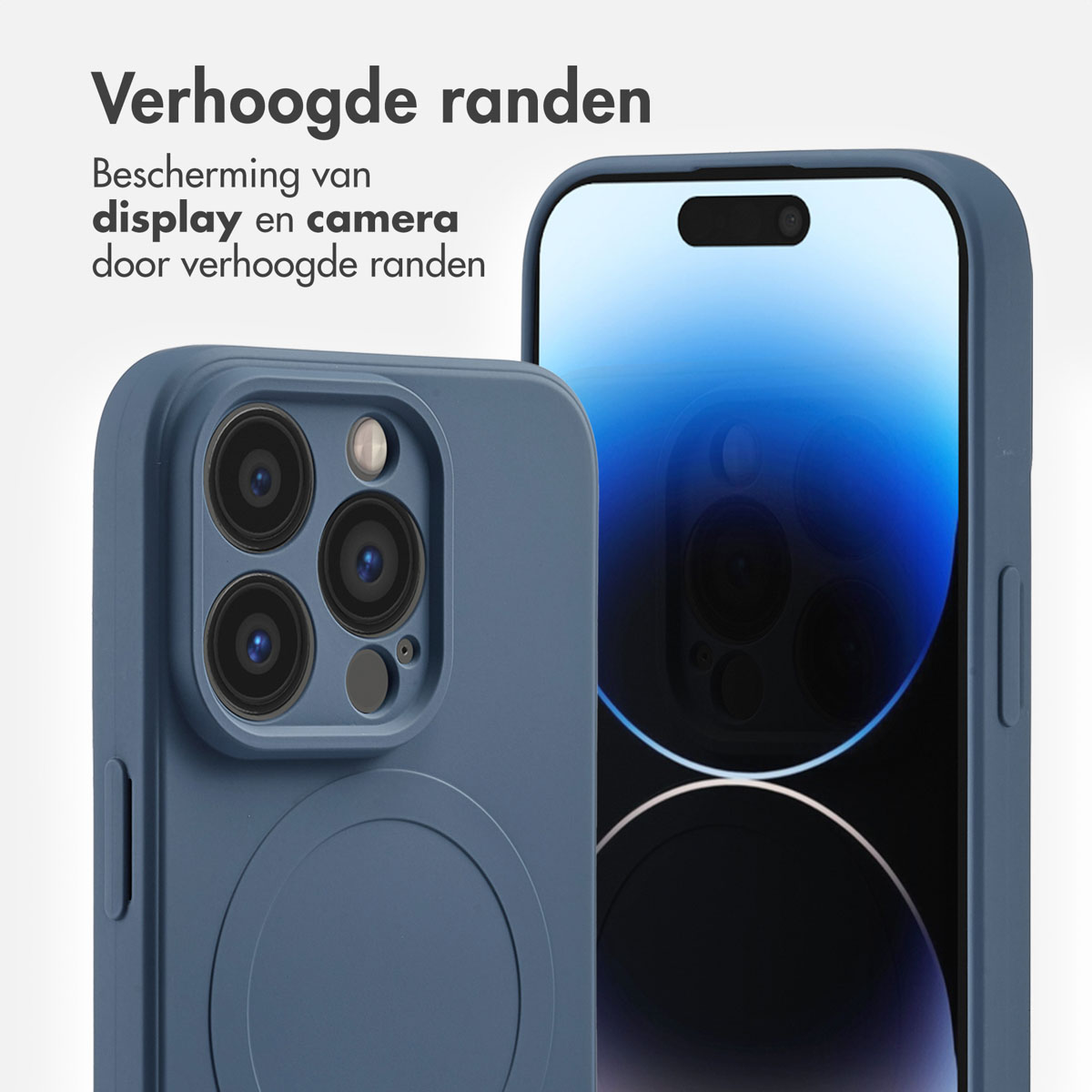Donkerblauwe telefoonhoes op een telefoon. De hoes heeft een cirkelvormig ontwerp. Witte achtergrond.