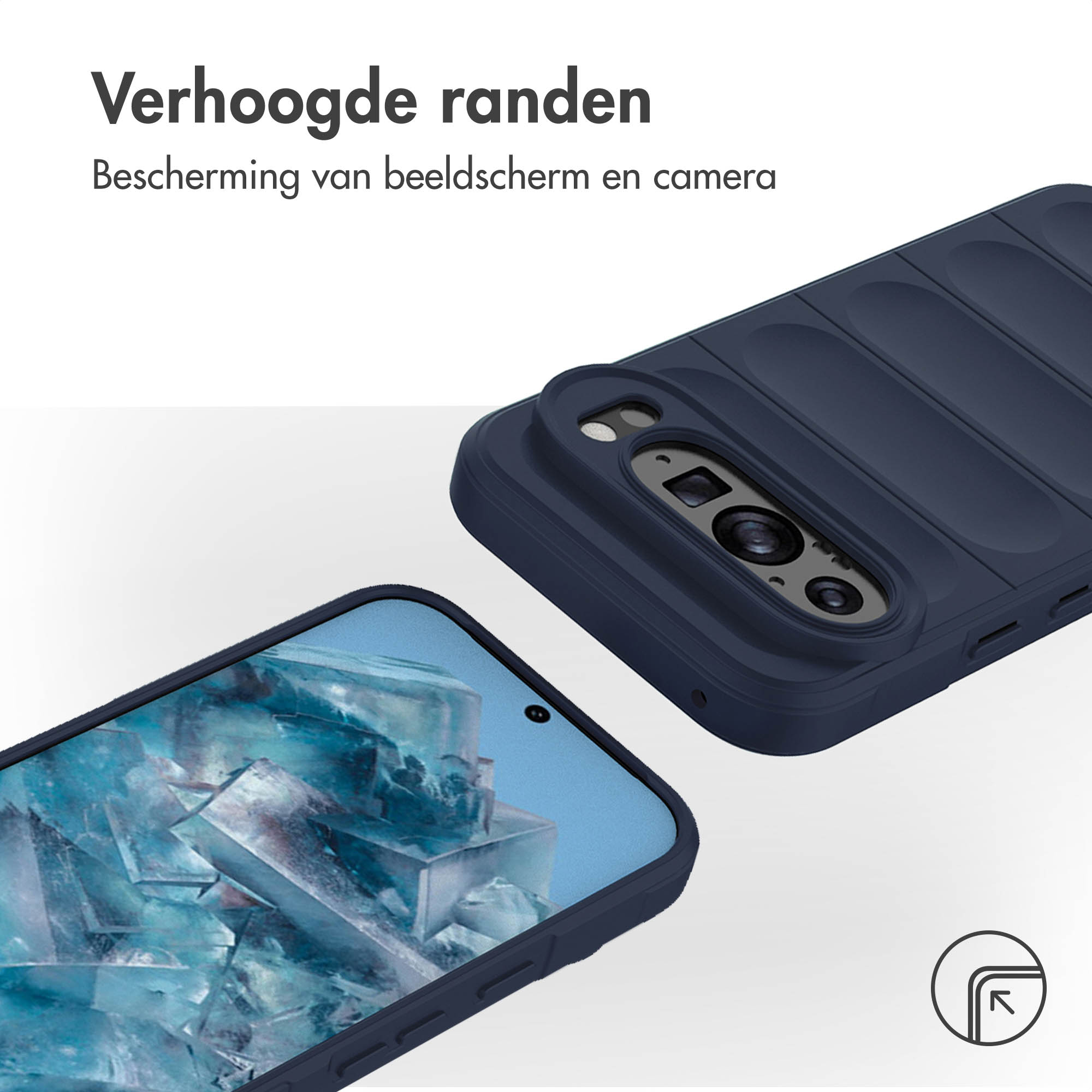 Twee telefoonhoesjes, één met een scherm met een kubusontwerp. De andere is een marineblauw hoesje.