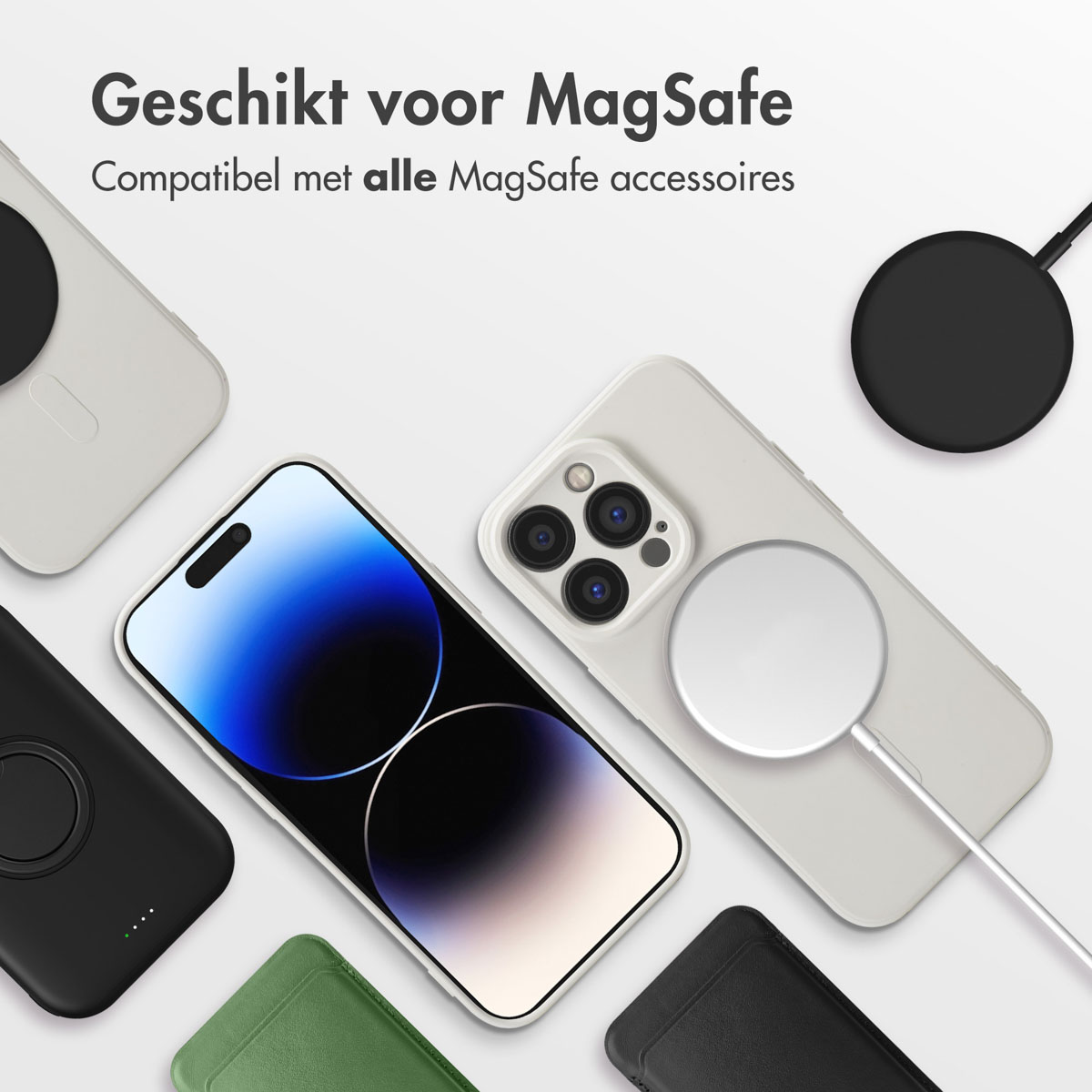 Telefoons en MagSafe-accessoires. Tekst zegt compatibel met alle MagSafe-accessoires.