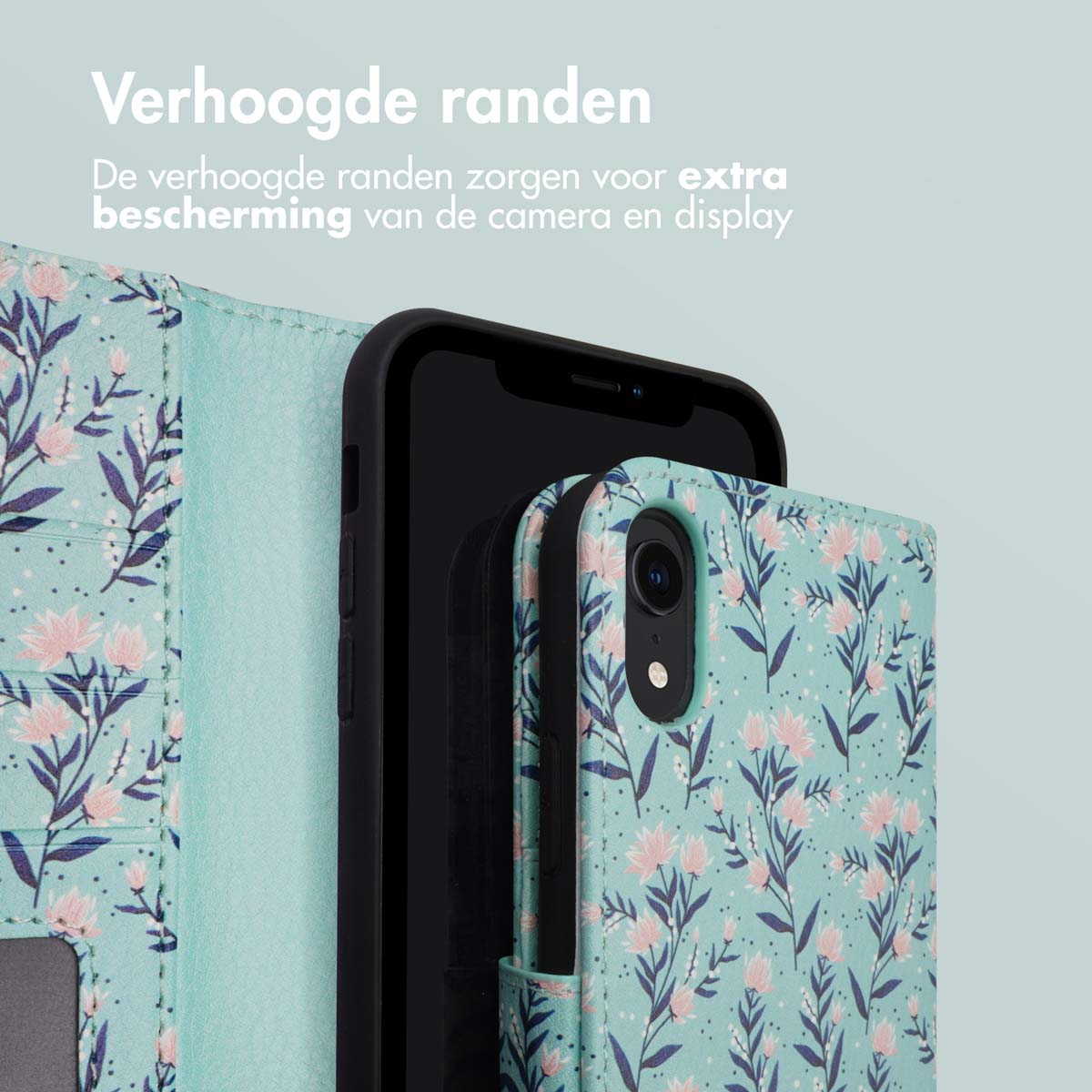 Coque de téléphone avec un motif floral, partiellement ouverte, montrant le tel.