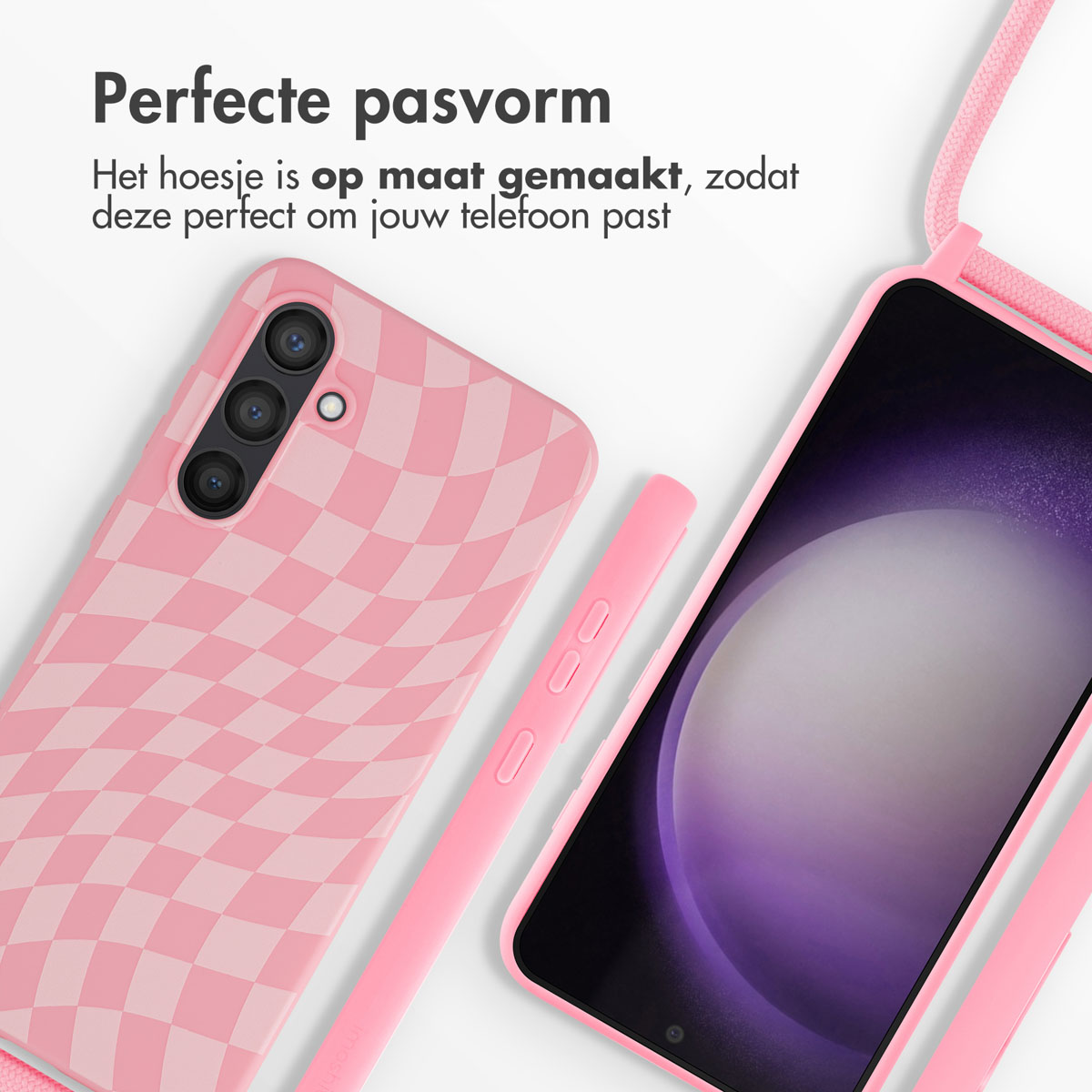 Roze telefoonhoesjes met een roze ruitpatroon. Een roze riem is ook zichtbaar.