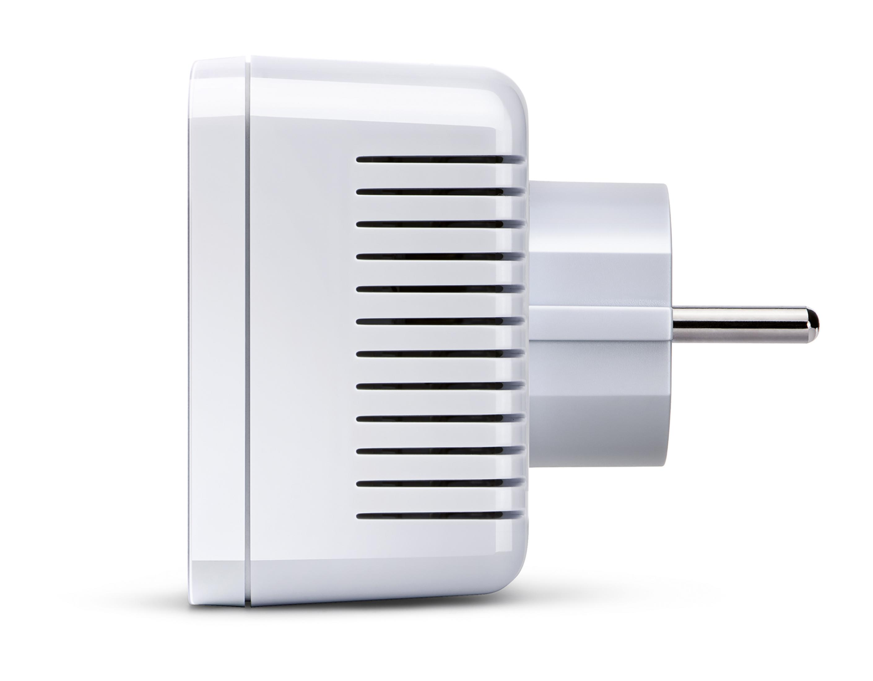 Ein weißer Adapter mit schwarzen Lüftungsschlitzen und einem Stecker, Seitenansicht, isoliert.