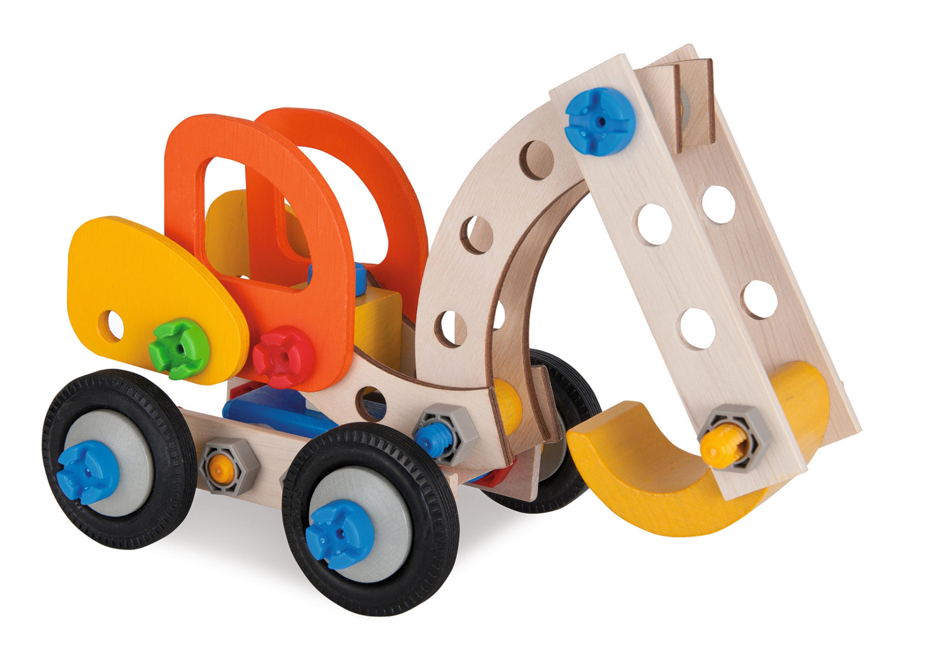 Drewniana zabawka koparka z pomarańczowymi, żółtymi i niebieskimi częściami na białym tle.