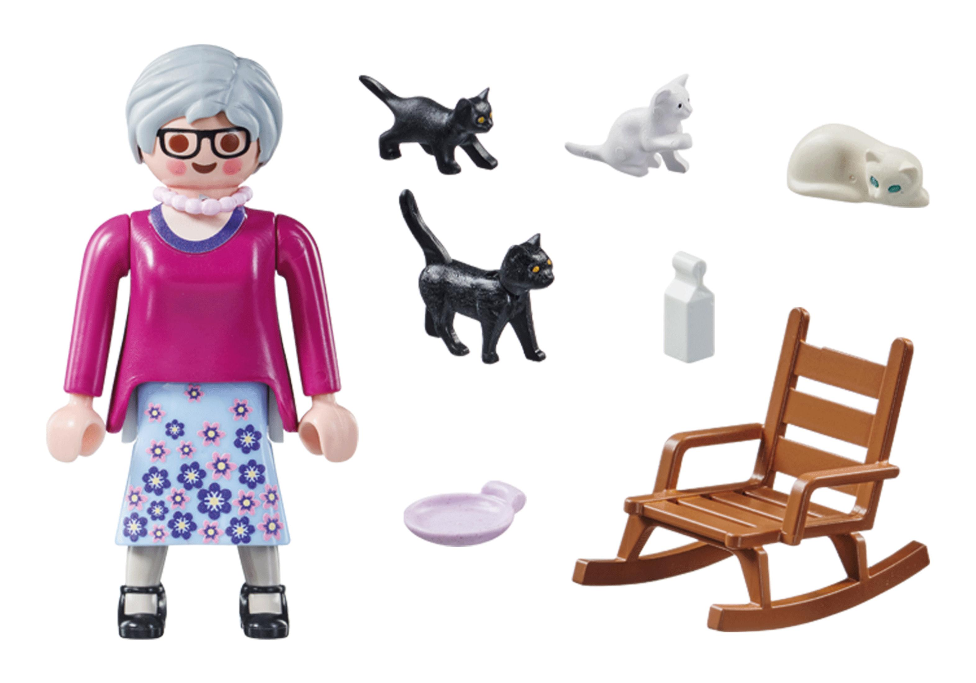 Playmobil-Set mit einer Großmutter, Katzen, einem Schaukelstuhl und Zubehör auf weißem Hintergrund.
