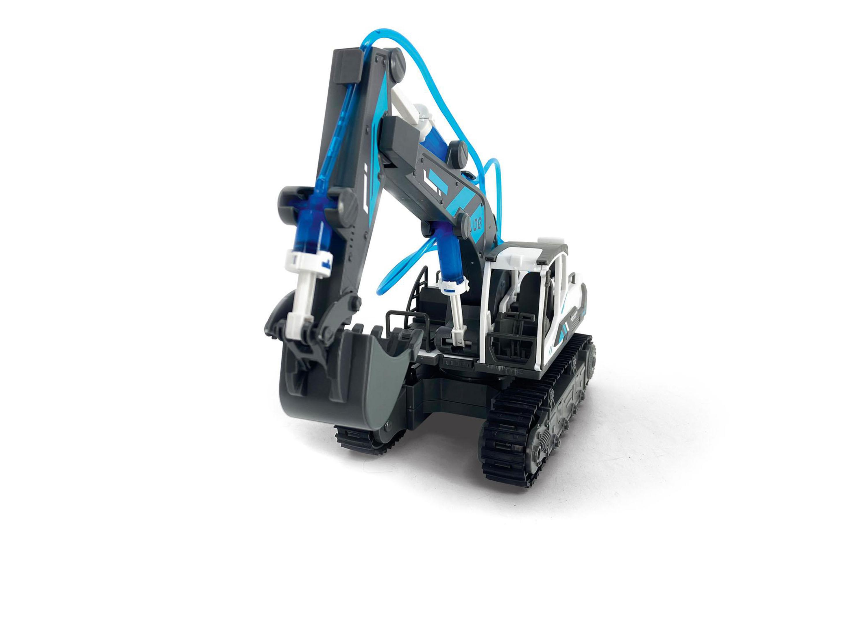 Un escavatore giocattolo con un design blu e bianco, su sfondo bianco.