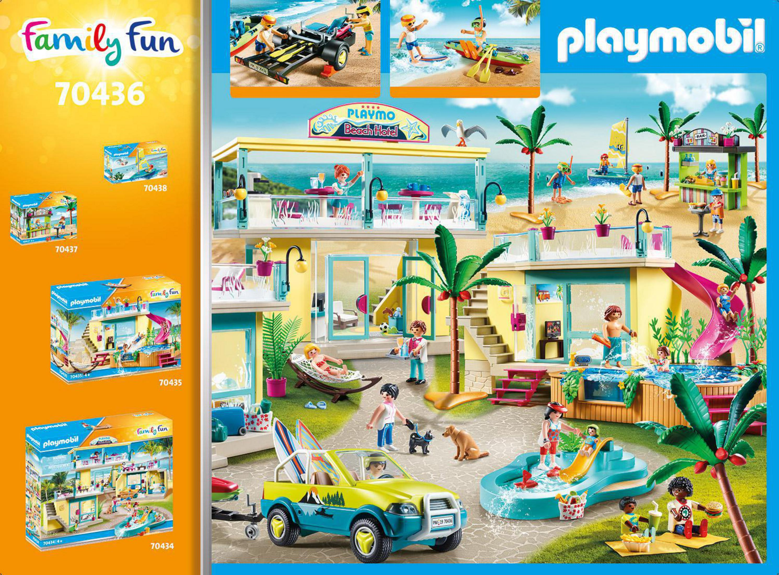 Playmobil Strandhaus-Szene: Figuren, Zubehör und ein Auto in tropischer Umgebung.