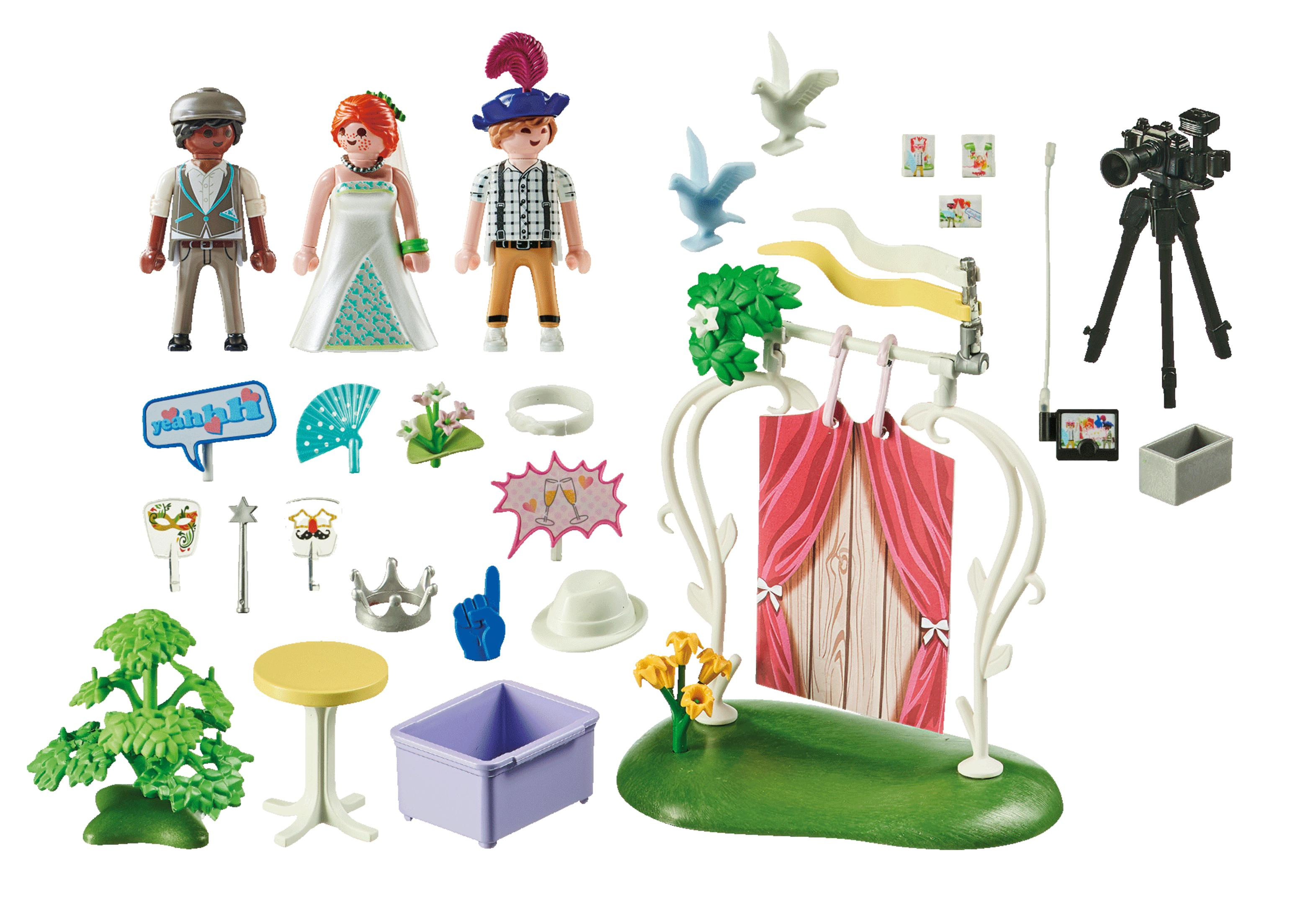 Zestaw ślubny Playmobil z panną młodą, panem młodym, dekoracjami i sceną.