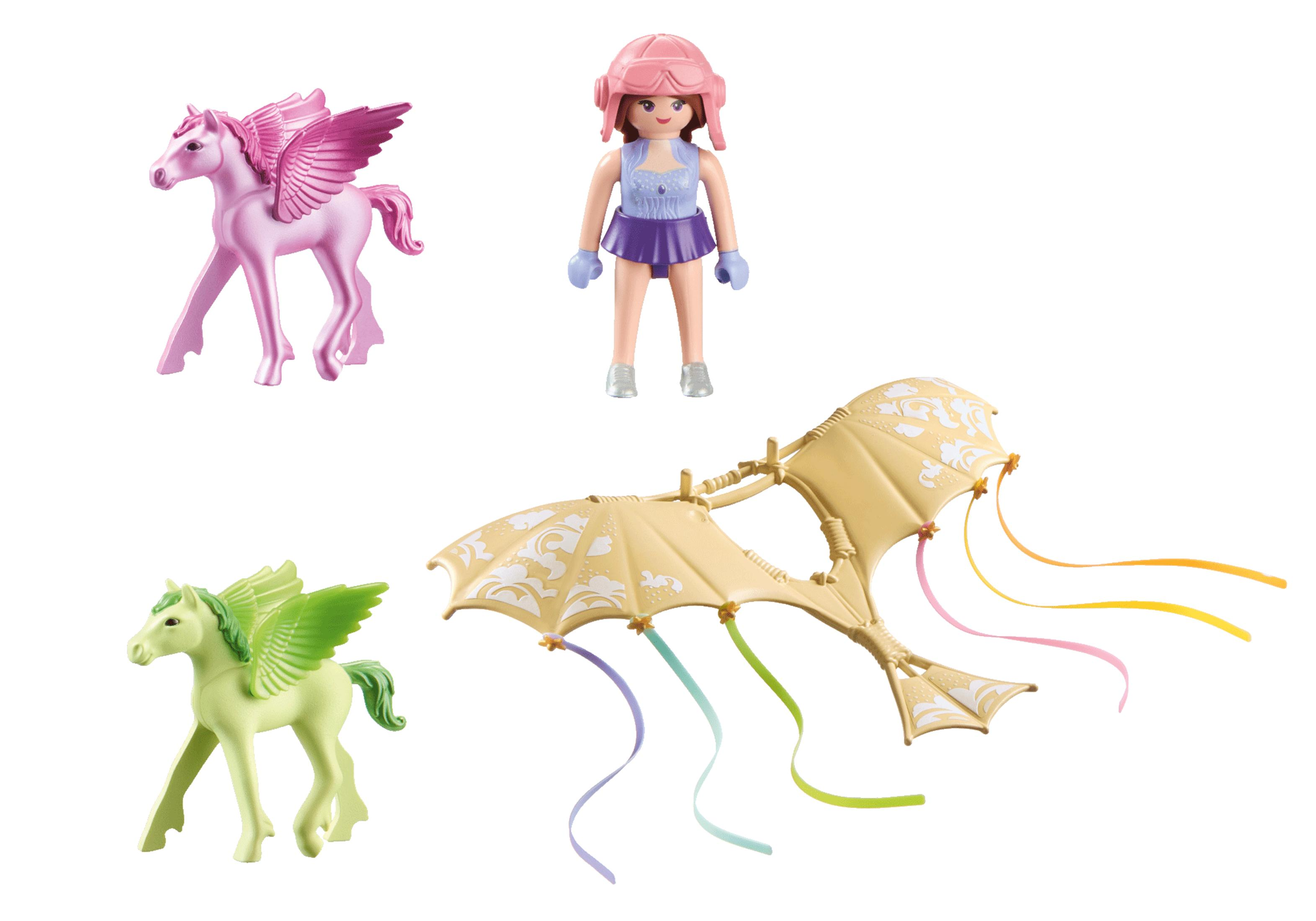 Playmobil Figuren und Spielzeug. Pegasus, ein Mädchen und ein Drachen mit Bändern. Buntes Spielzeug.