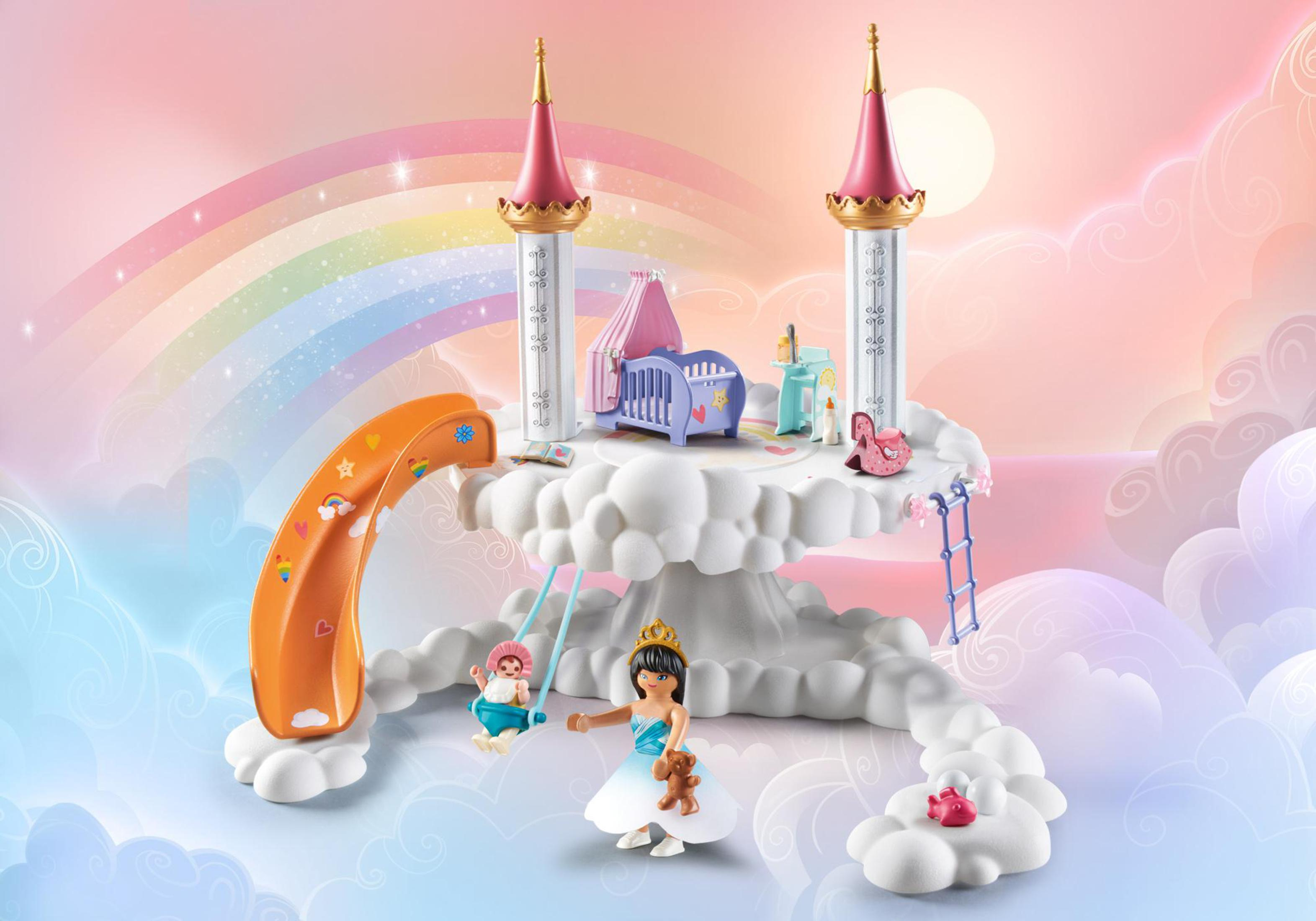 Un set di giocattoli Playmobil con tema castello e principessa. Il set ha un castello, uno scivolo e una figura di principessa.
