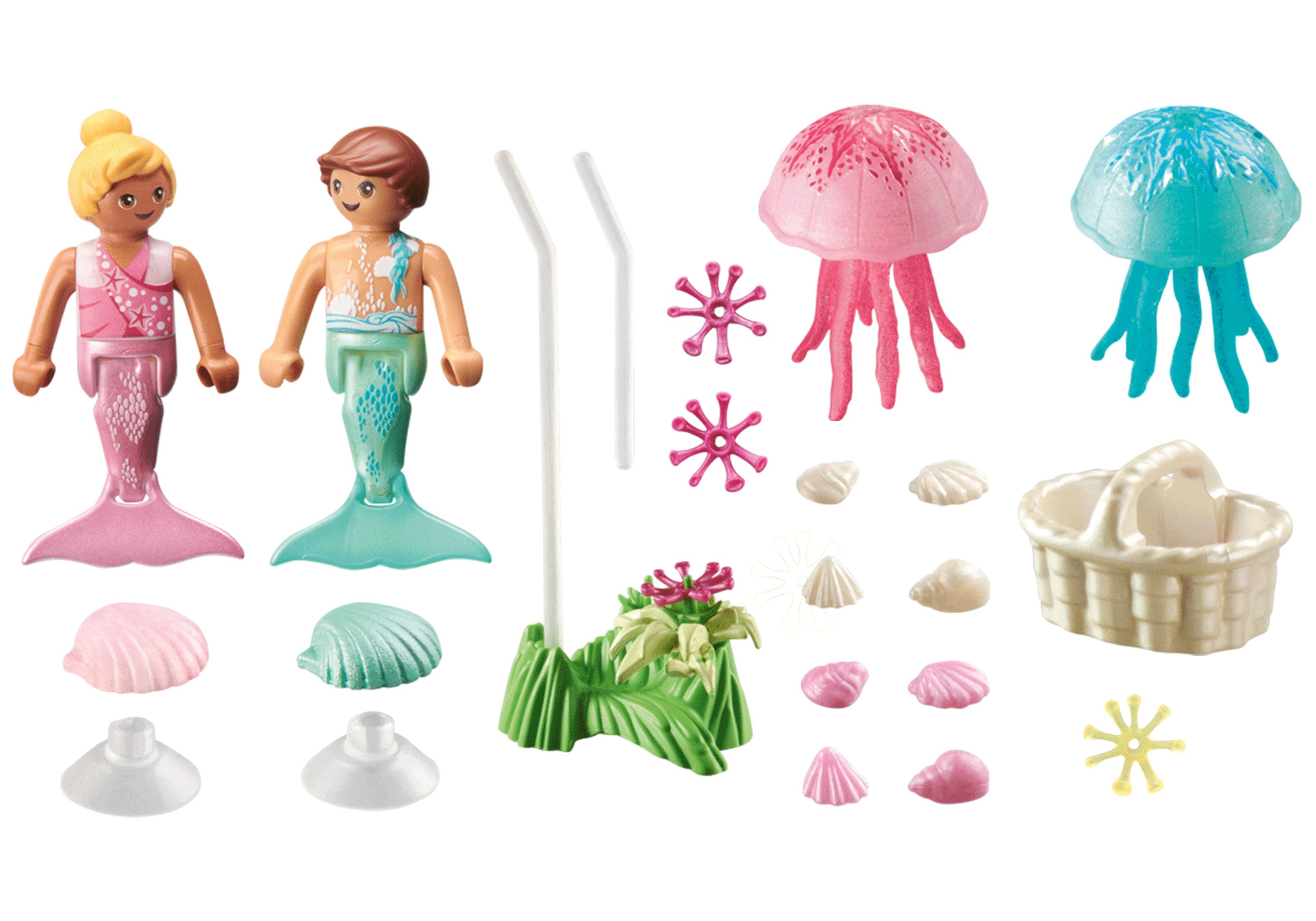 Playmobil Meerjungfrau-Set mit zwei Meerjungfrauen, Muscheln, Quallen und einem Korb. Das Set ist auf weißem Untergrund.