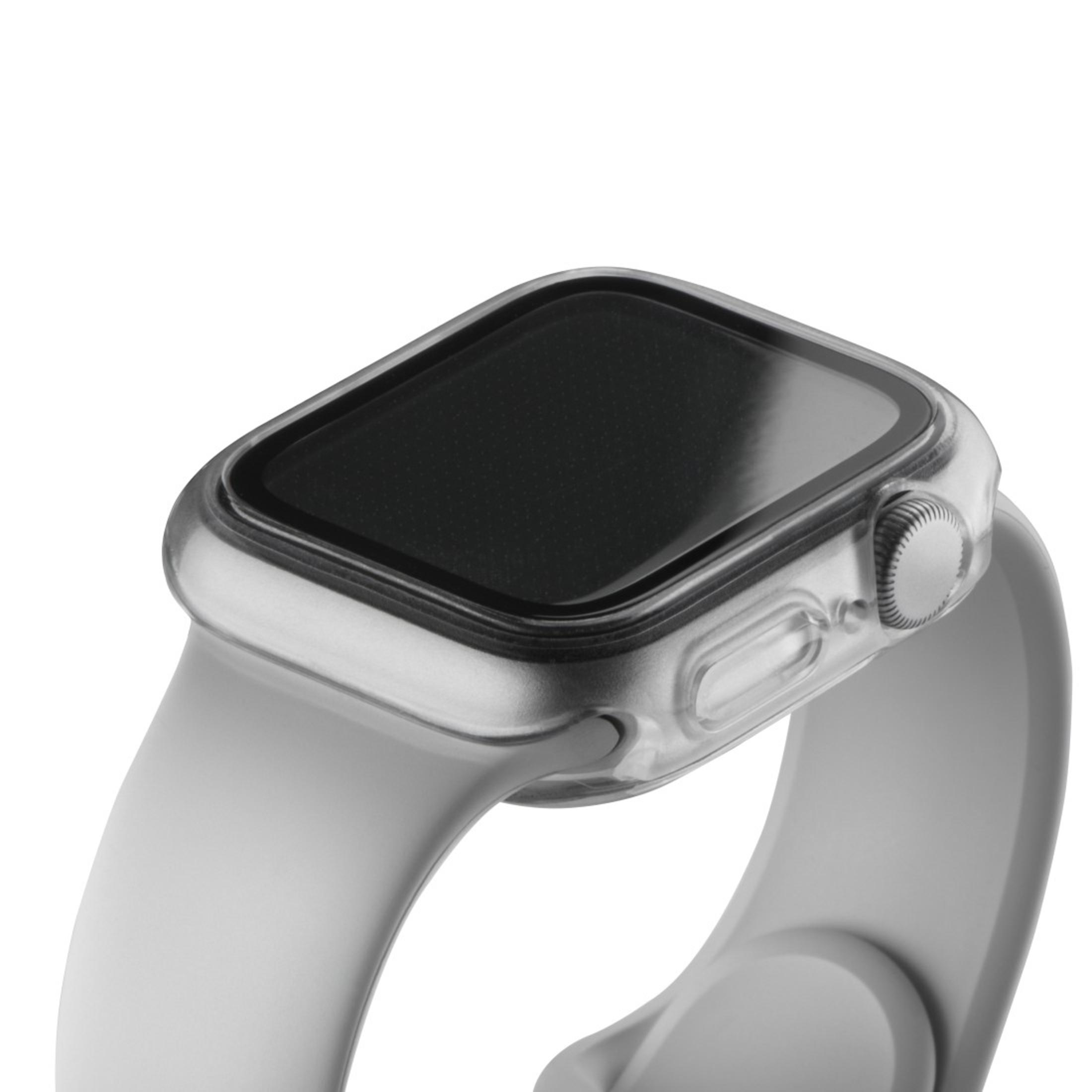 Zbliżenie na smartwatch z przezroczystym etui ochronnym i szarym paskiem.