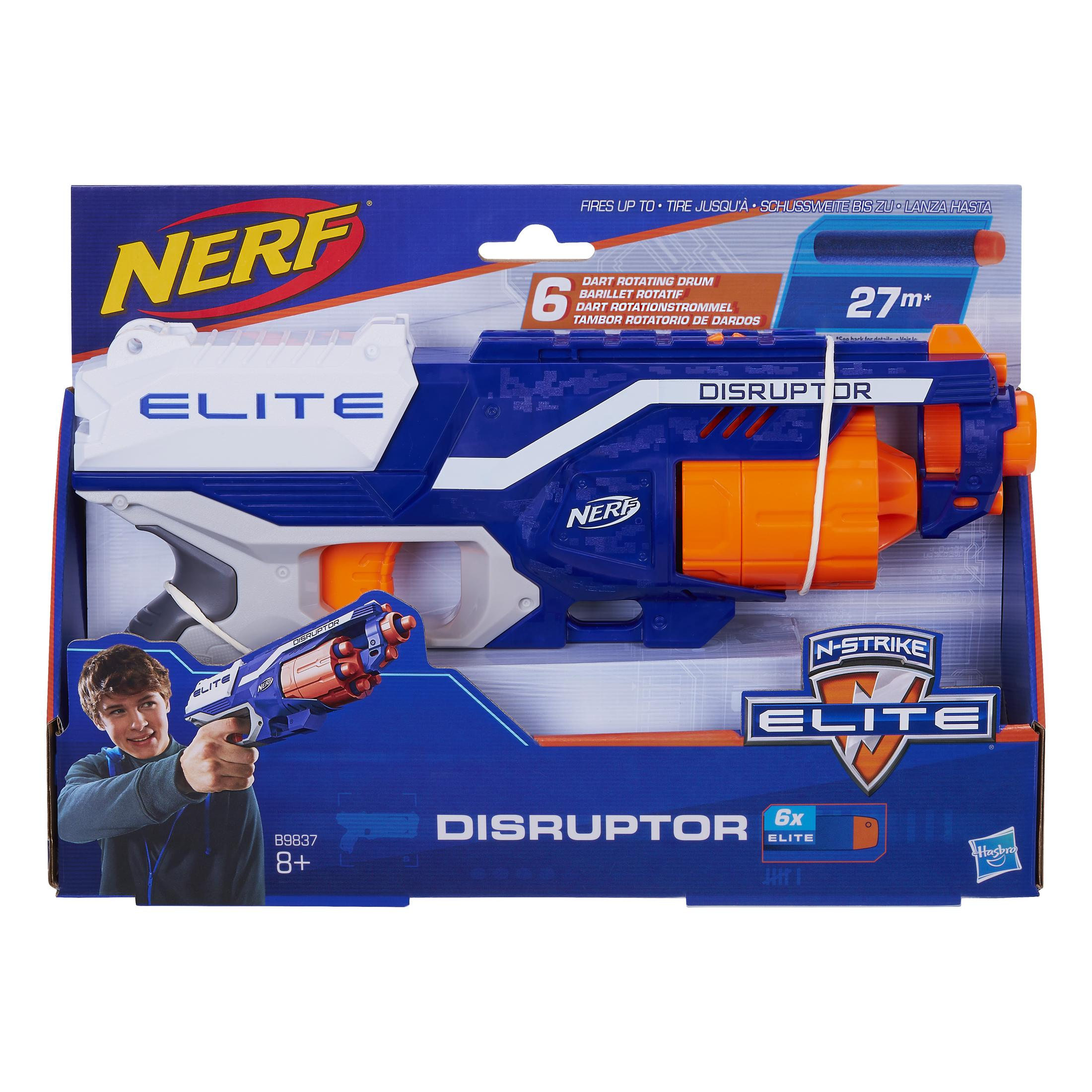 Nerf Elite Disruptor Blaster in Verpackung. Blau, weiß und orange. Junge mit Blaster.