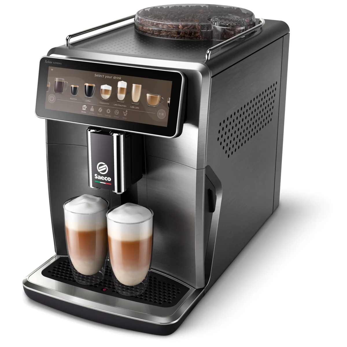 Eine Saeco-Kaffeemaschine, Chromfarbe, mit Bildschirm und zwei Gläsern Latte Macchiato.