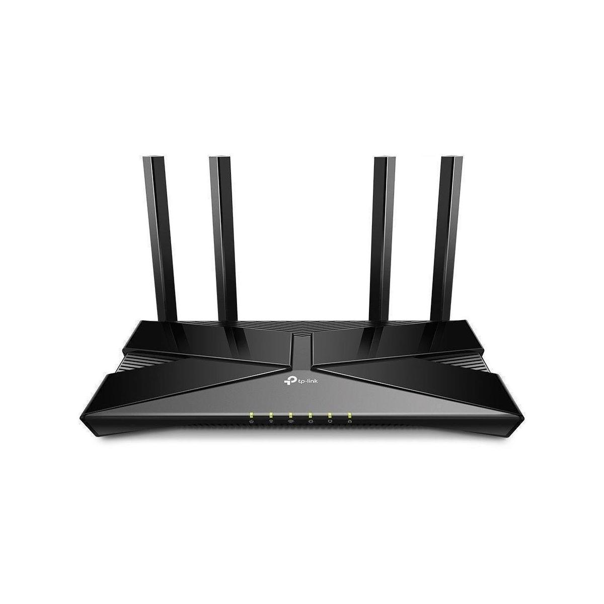 Schwarzer Router mit 4 Antennen auf weißem Hintergrund.