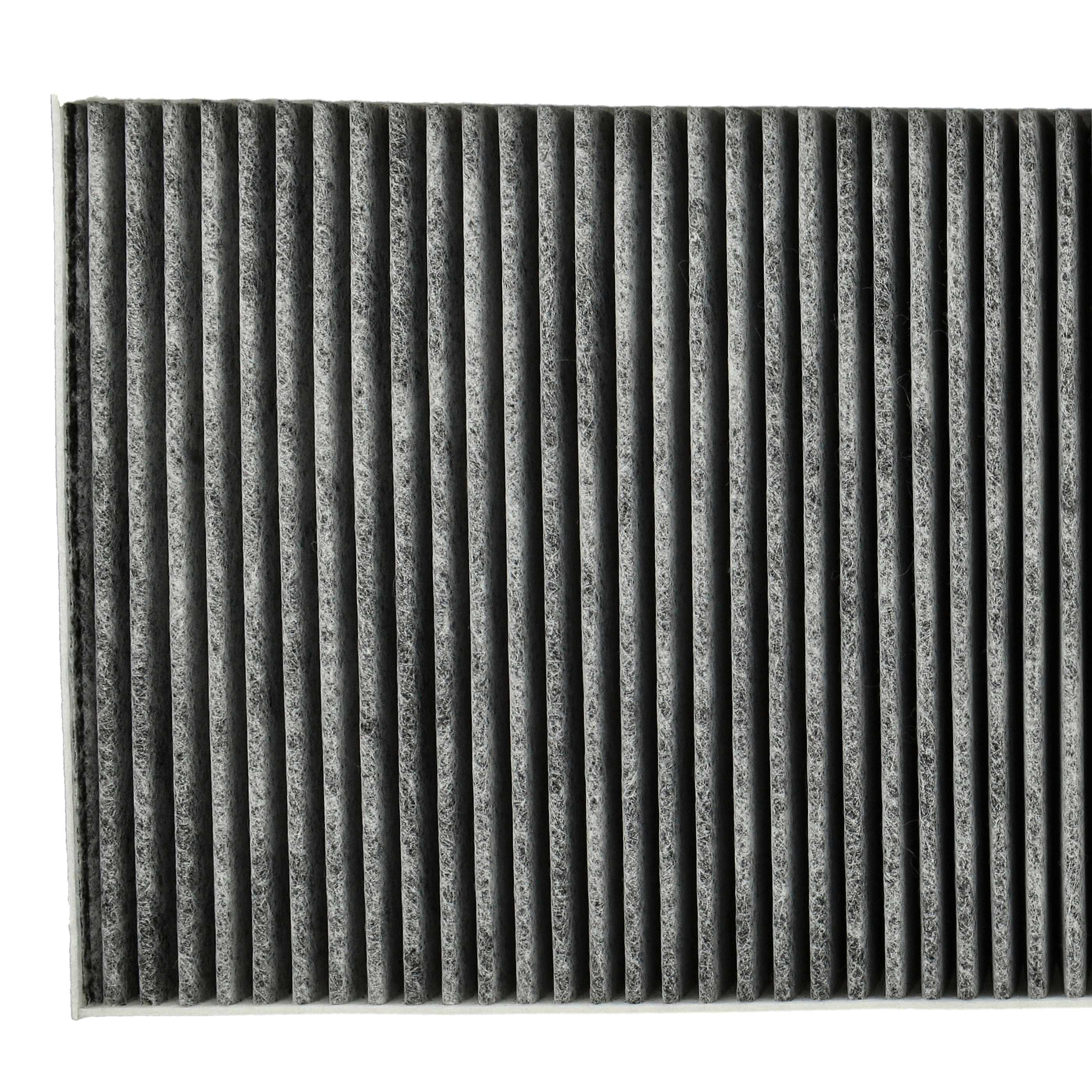 Luftfilter mit grauer, plissierter Oberfläche, Nahaufnahme.