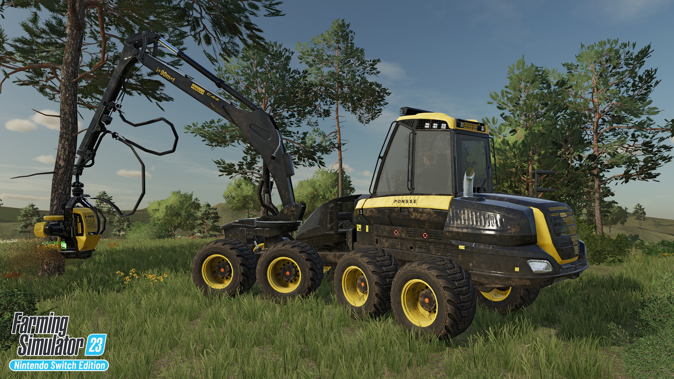 Una mietitrice forestale nera e gialla in un campo con alberi, uno screenshot di Farming Simulator 23.