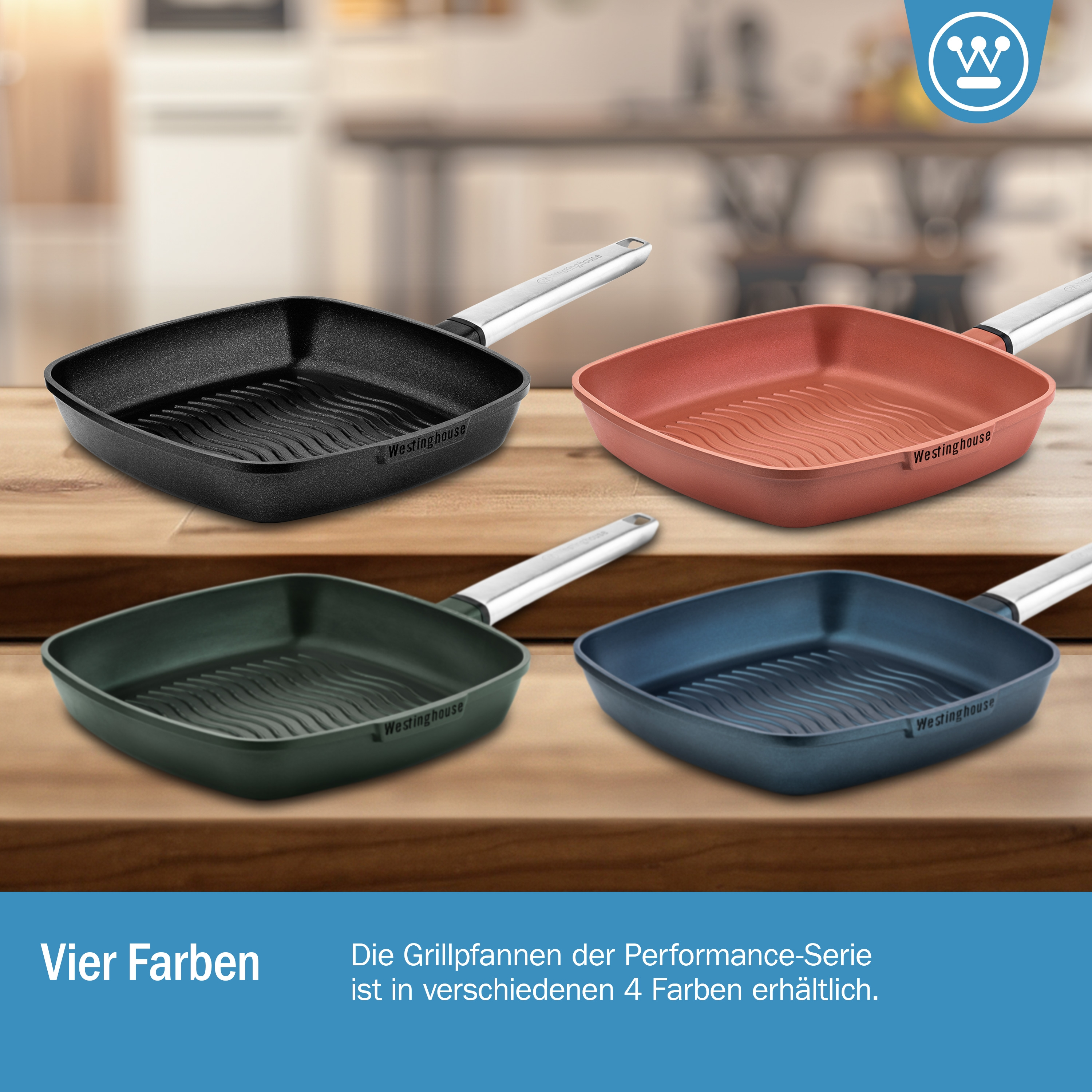 Vier farbige quadratische Grillpfannen: schwarz, rot, grün und blau. Text: Vier Farben.
