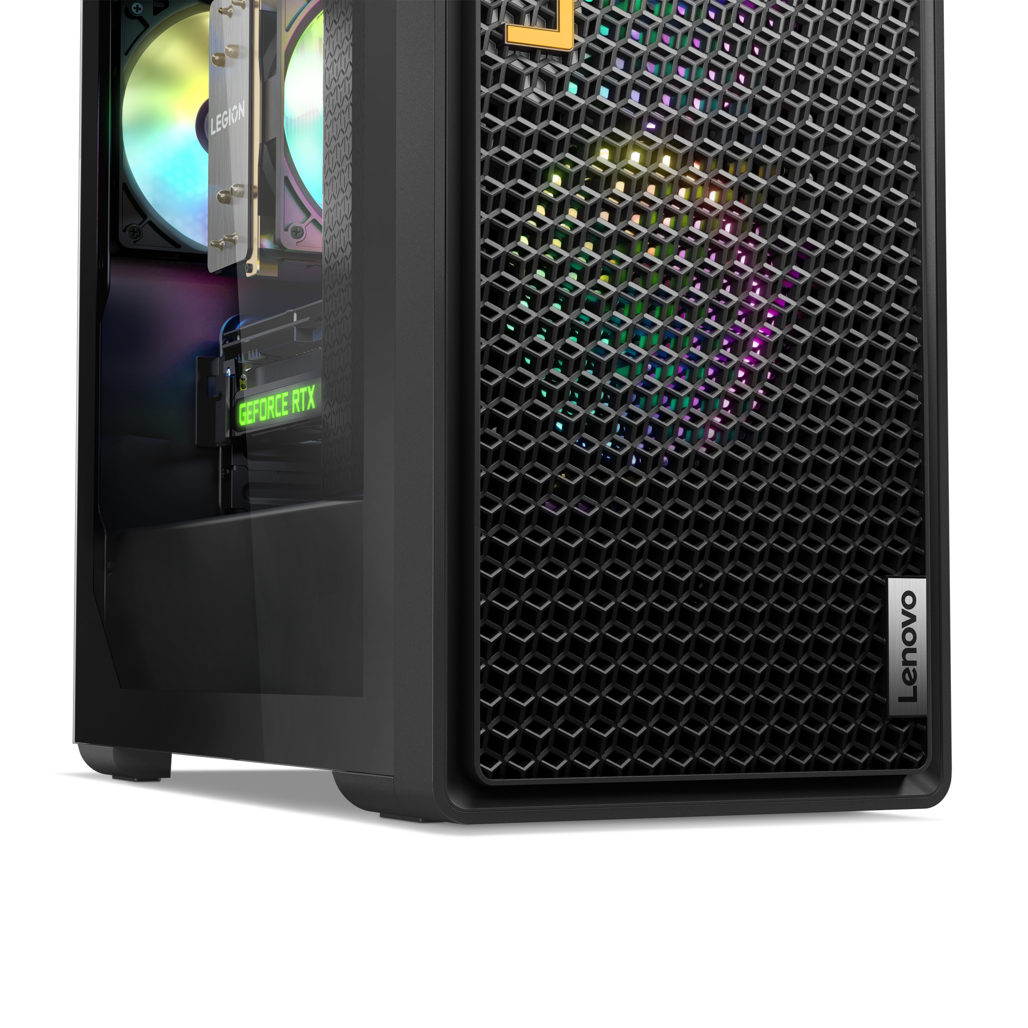 Carcasa negra de PC Lenovo con frontal de malla y luces coloridas en el interior.