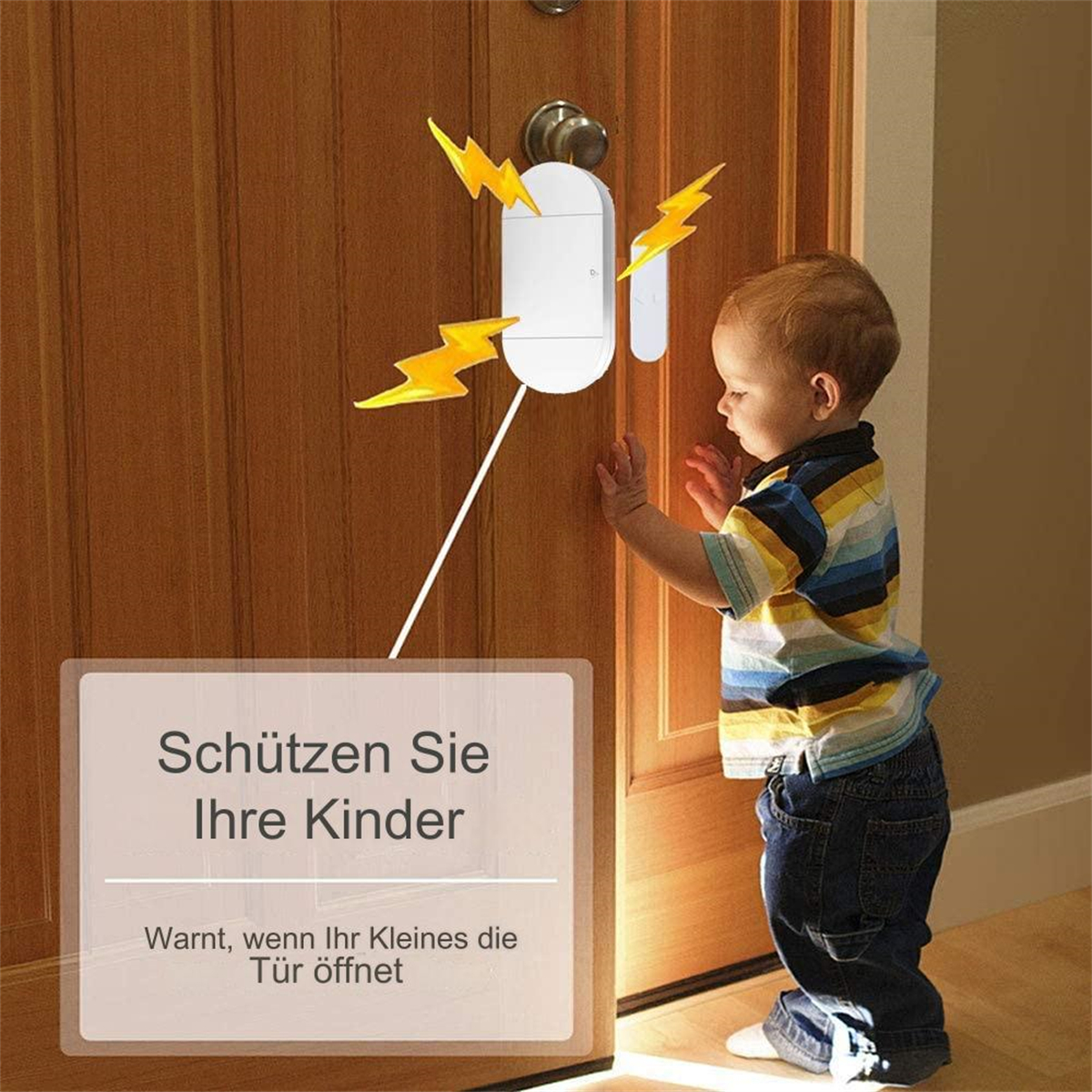 Kind an Tür mit Sicherheitsvorrichtung, gelben Blitzen und Text.