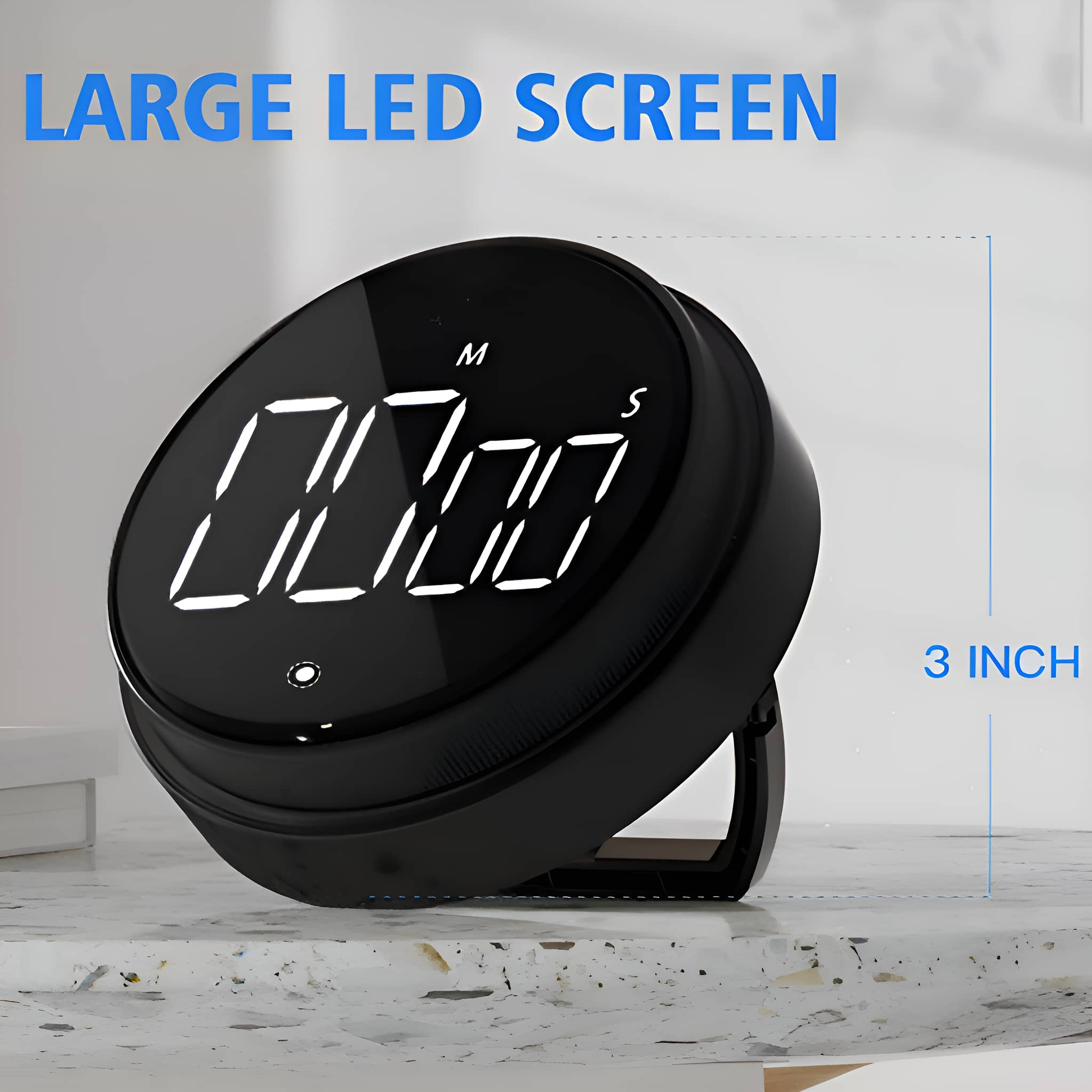 Schwarzer digitaler Timer mit weißer LED-Anzeige, die die Zeit anzeigt. Er ist 3 Zoll breit.