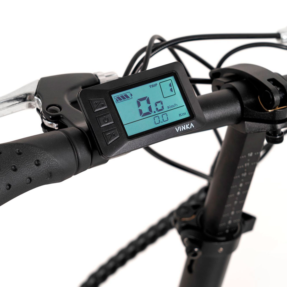 Zbliżenie wyświetlacza roweru Vinka na kierownicy, pokazujące statystyki.
