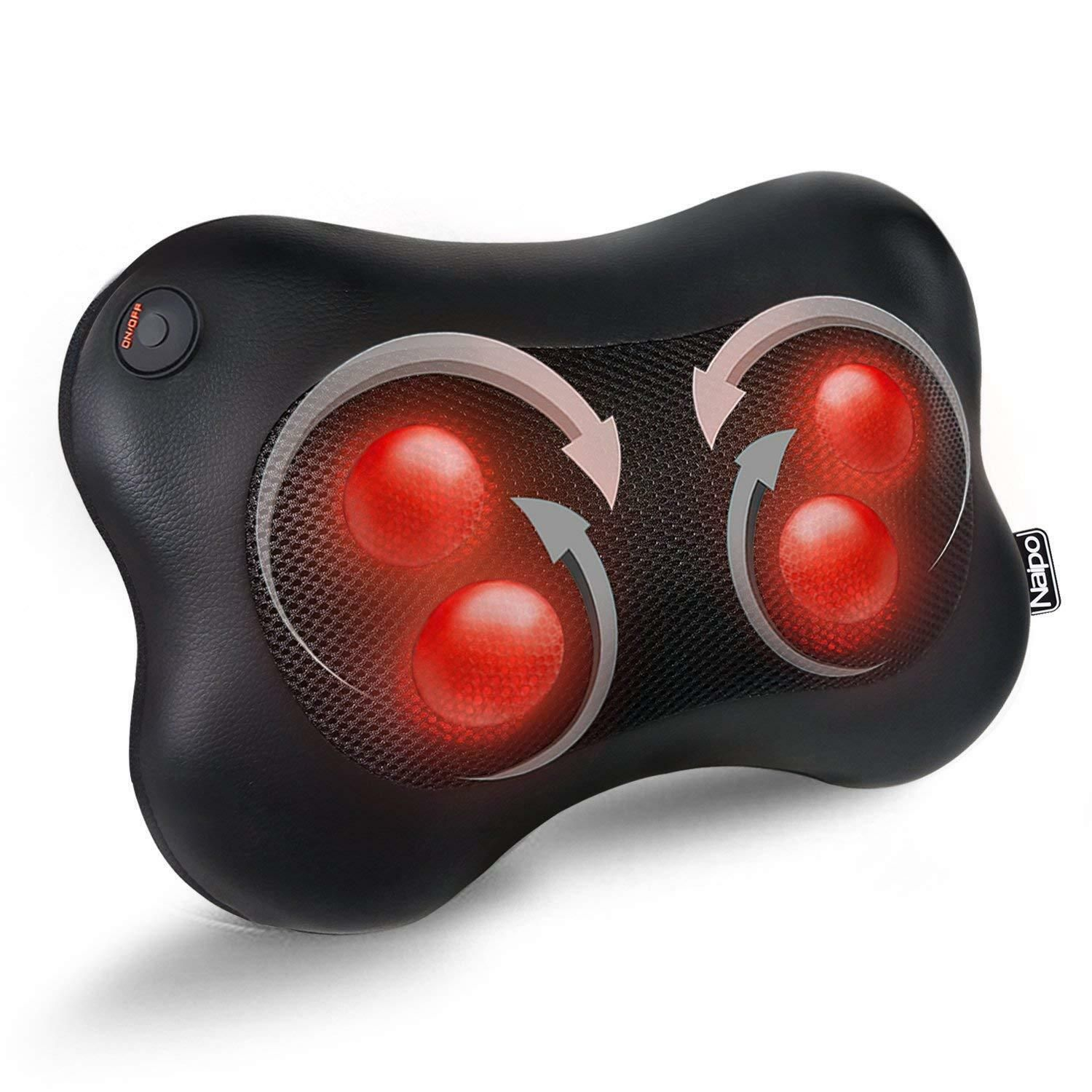 Schwarzes Massagekissen mit roten, beheizten Massagekugeln und Pfeilen, die ihre Rotation zeigen.