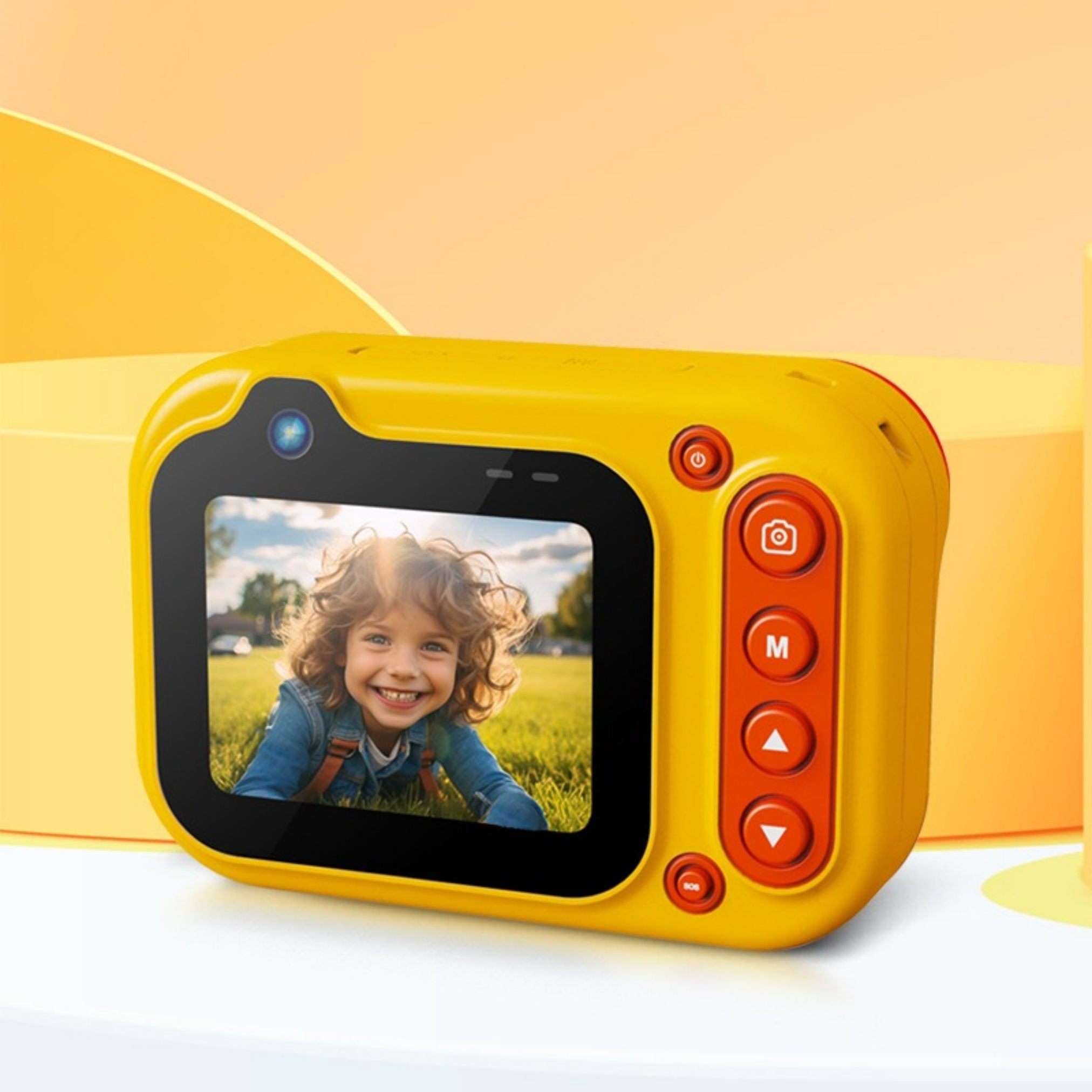 Gelbe Kinderkamera mit einem Foto eines lächelnden Kindes.