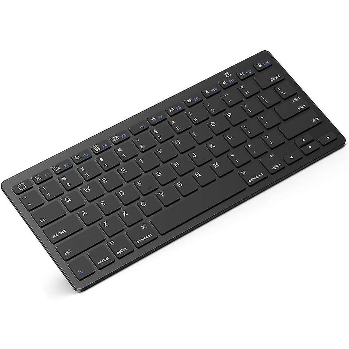 Schwarze kabellose Tastatur. Die Tastatur hat mehrere Tasten und Symbole. Weißer Hintergrund.