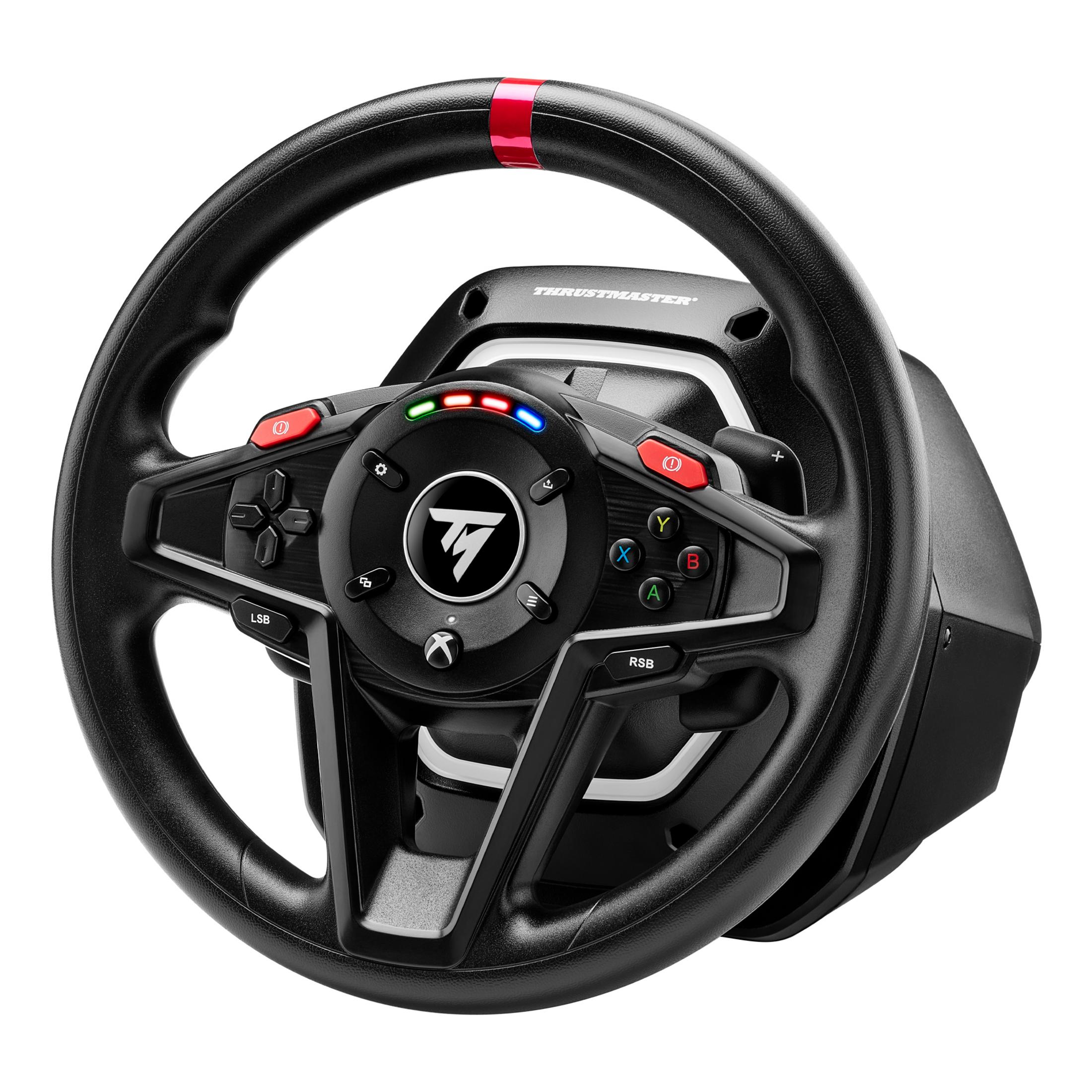 Ein schwarzes und rotes Gaming-Lenkrad mit Knöpfen und dem Thrustmaster-Logo.