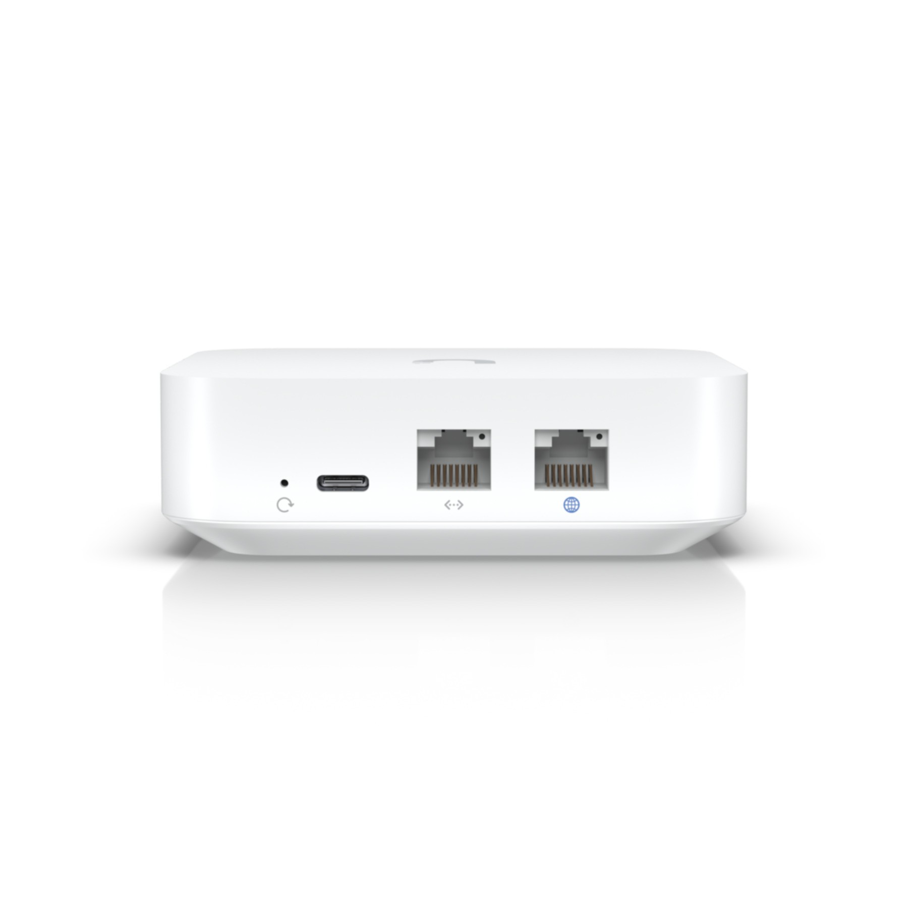 Białe urządzenie sieciowe z dwoma portami i portem USB-C, na białym tle.