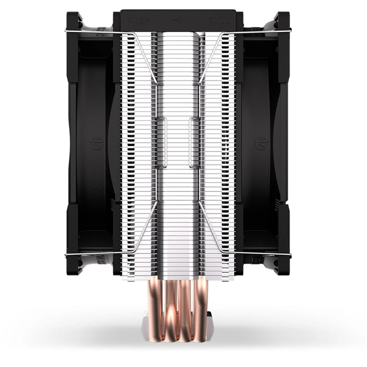 Chłodnica komputera z dwoma wentylatorami i rurkami cieplnymi. Białe tło.