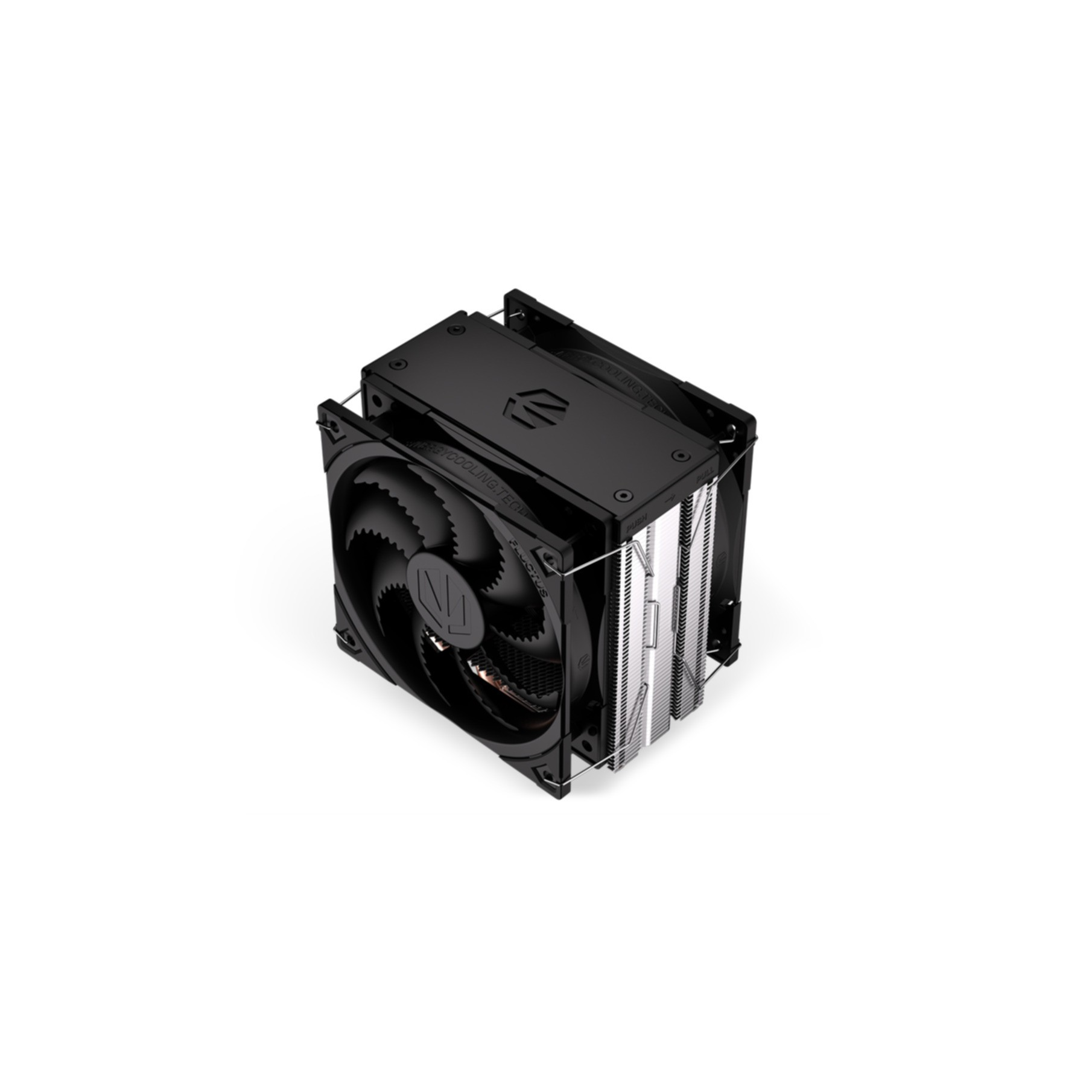 Czarny cooler CPU z wentylatorem na białym tle. Widok z góry.