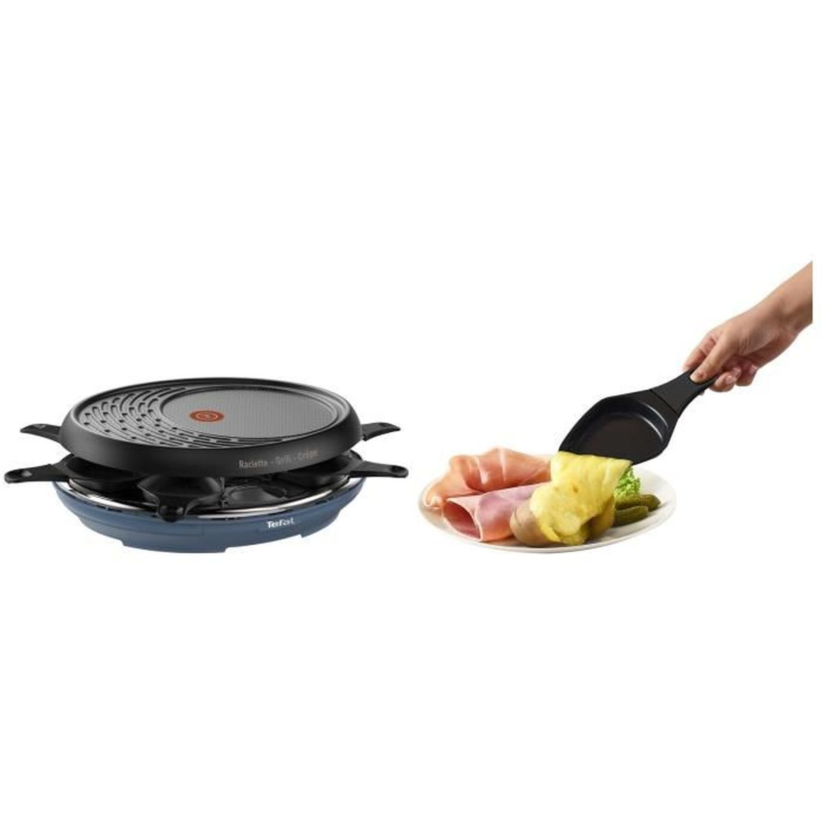 Griglia per raclette con cibo e una mano che tiene una spatola.