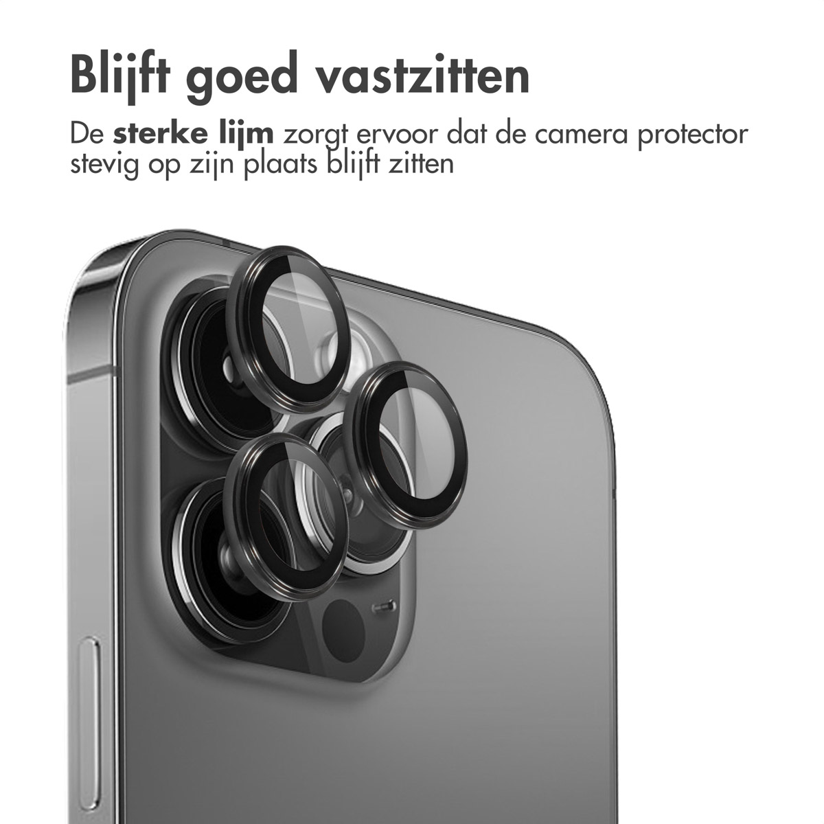 Telefoon met camerabeschermers geïnstalleerd, close-up.