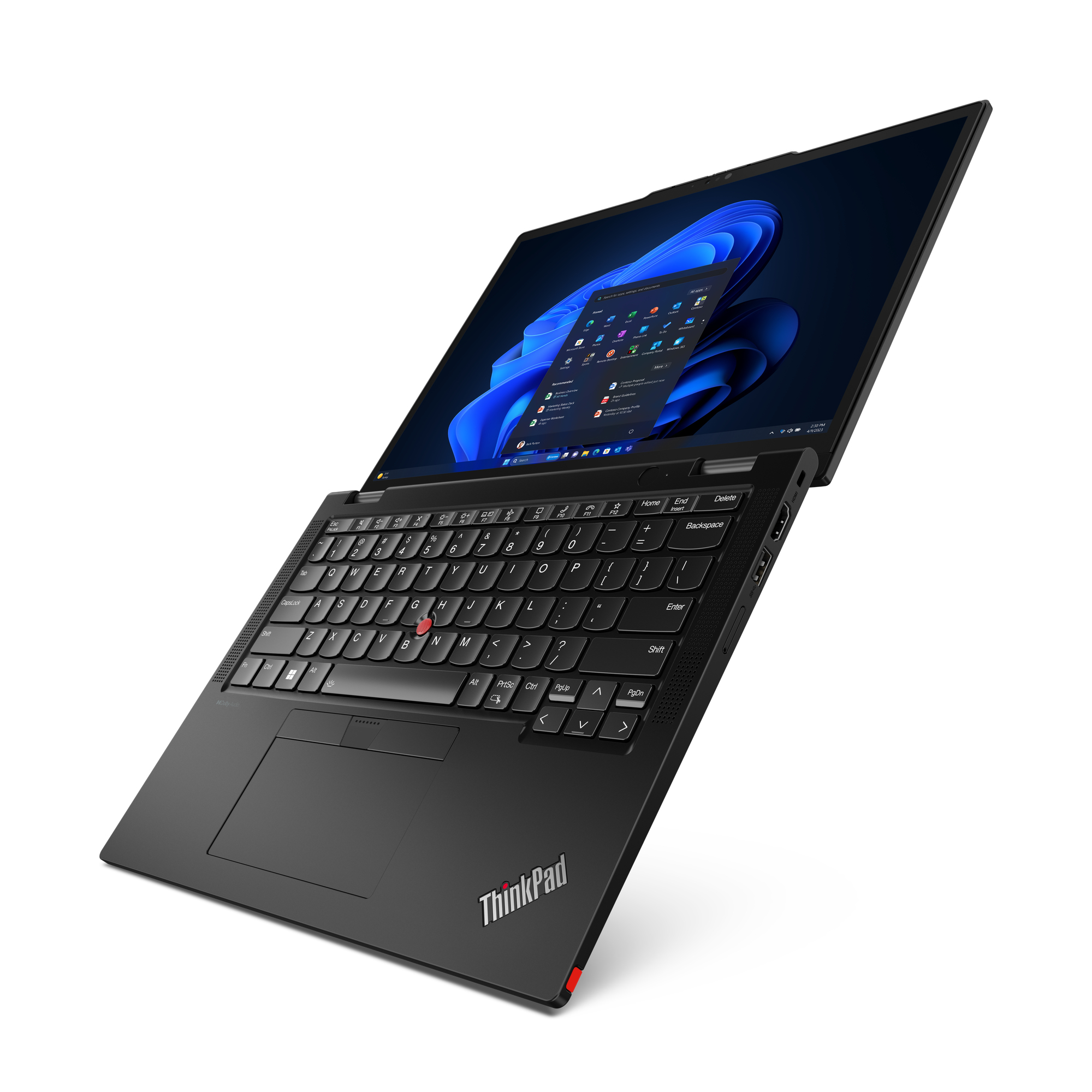 Un laptop ThinkPad nero, aperto ad angolo, che mostra un'interfaccia Windows sullo schermo.