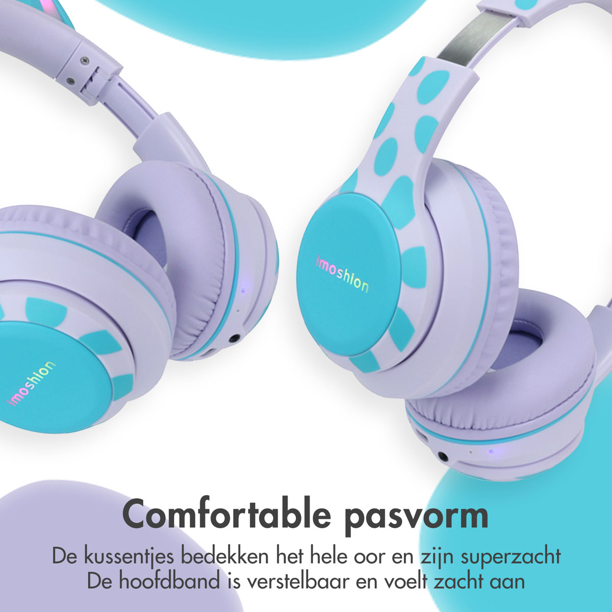 Twee paar lichtpaarse en blauwgroene koptelefoons. Tekst zegt 'Comfortabele pasvorm'. Witte achtergrond.