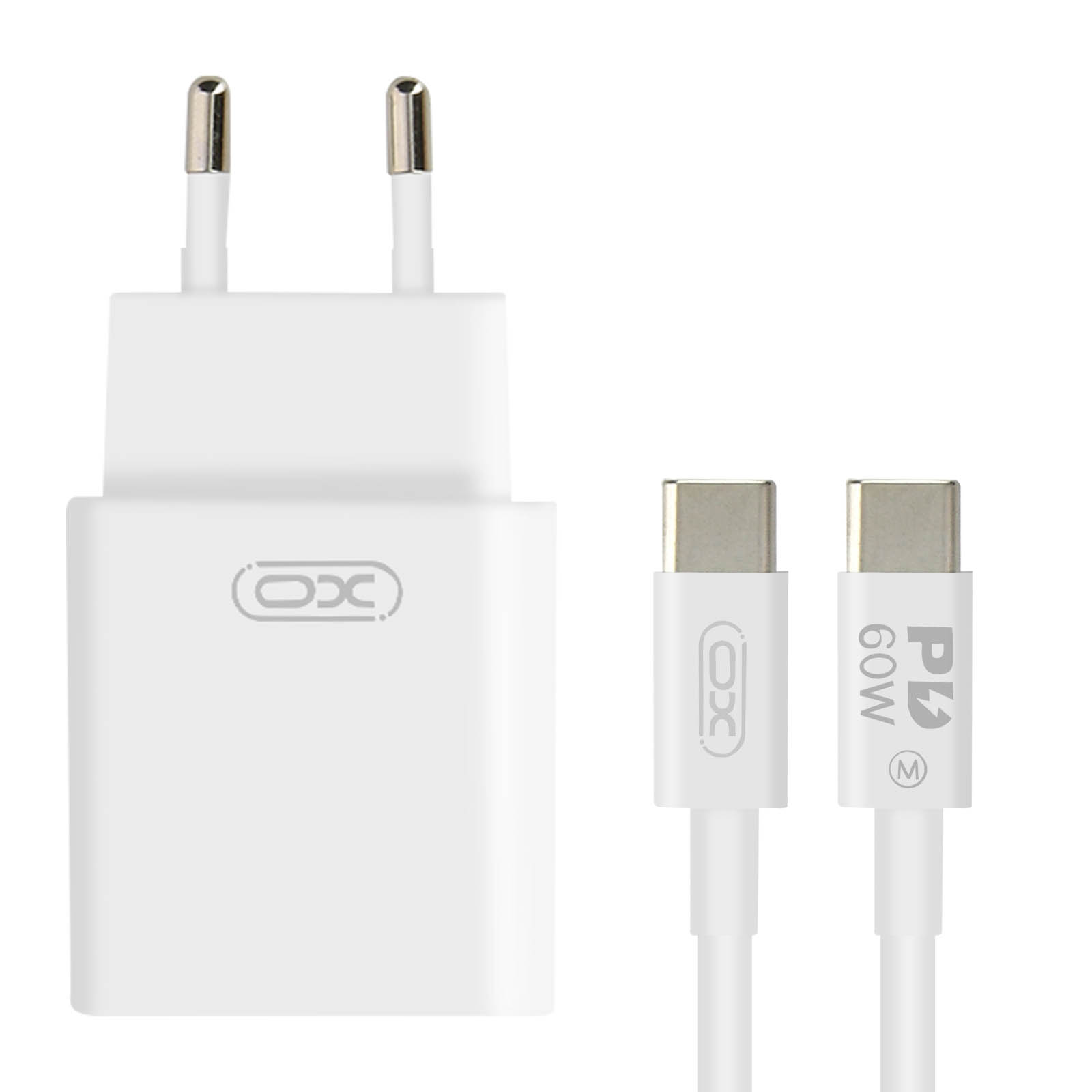 Cargador blanco y cable USB-C con la marca OXO sobre fondo blanco.