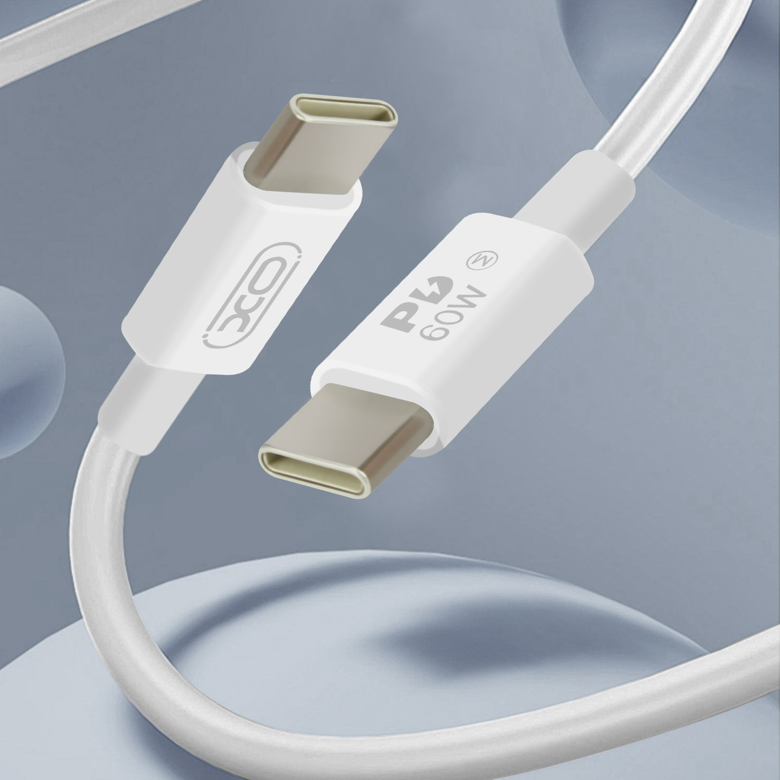 Cables USB-C blancos con conectores. PL 60W está impreso en uno. Ambos cables tienen cables blancos.