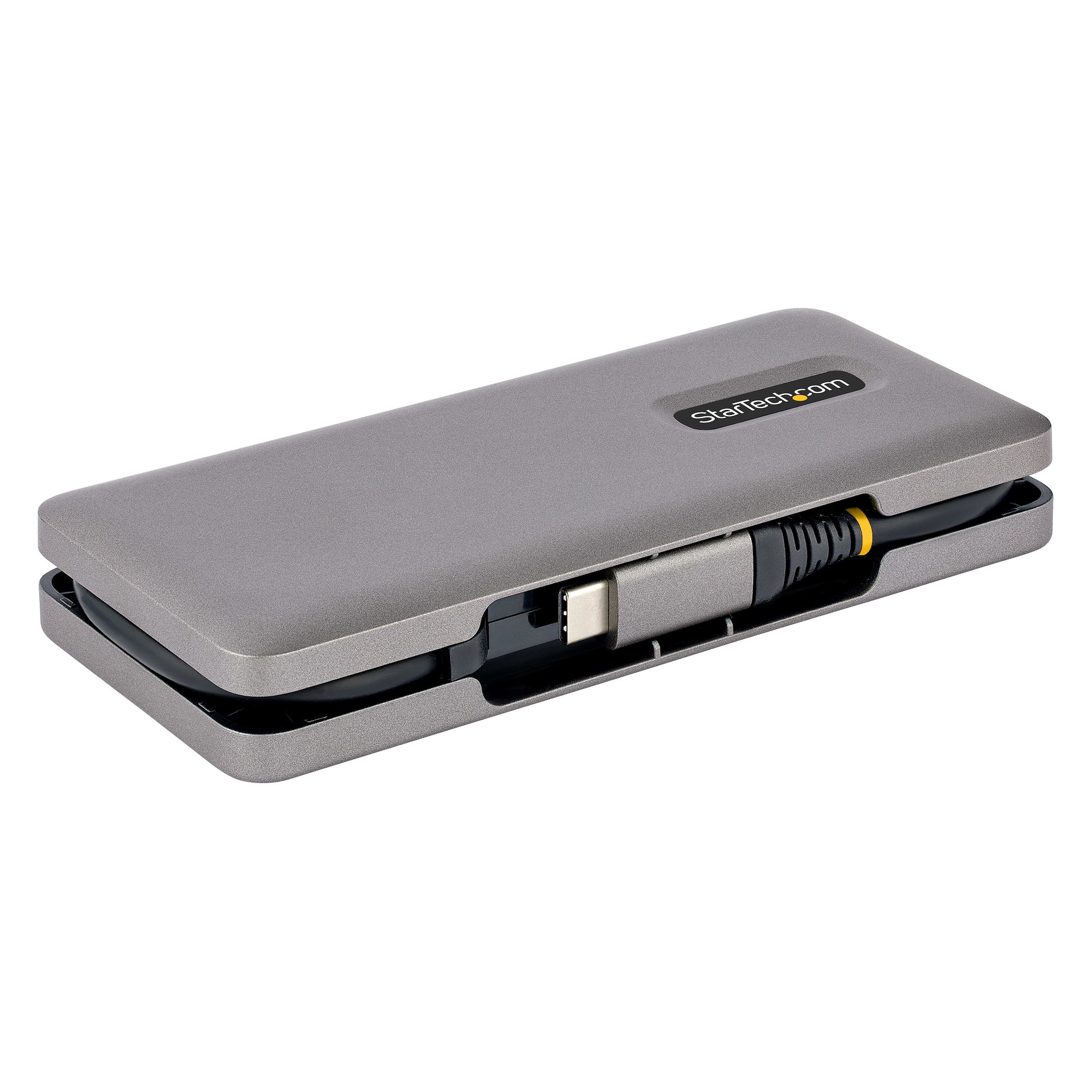 Un disco duro externo gris con cable USB-C sobre fondo blanco.