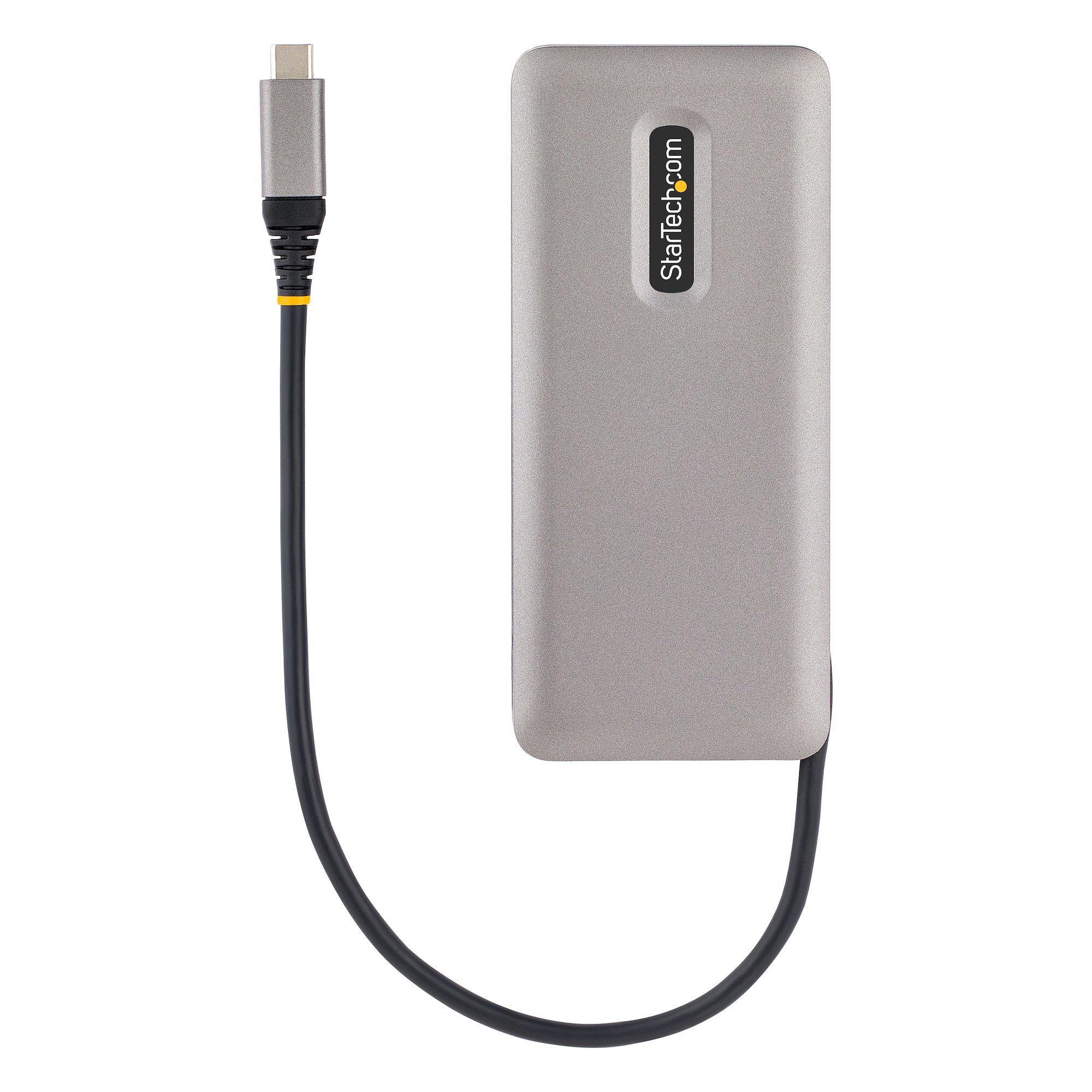 Un adaptador de corriente plateado con un cable negro. El extremo está conectado con un puerto USB-C.